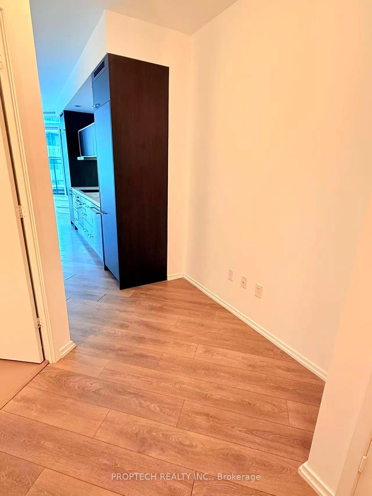 Photo 6 of Unit 707, 45 Charles Street E, Toronto, Church-Yonge Corridor — HOMEH