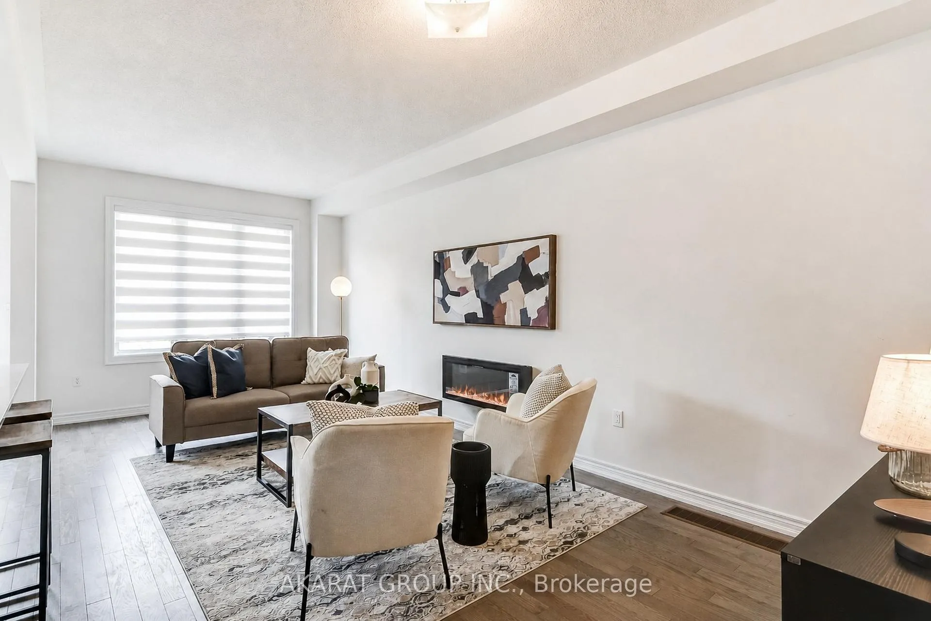 Photo 7 of 124 Armilia Place, Whitby, Rural Whitby — HOMEH