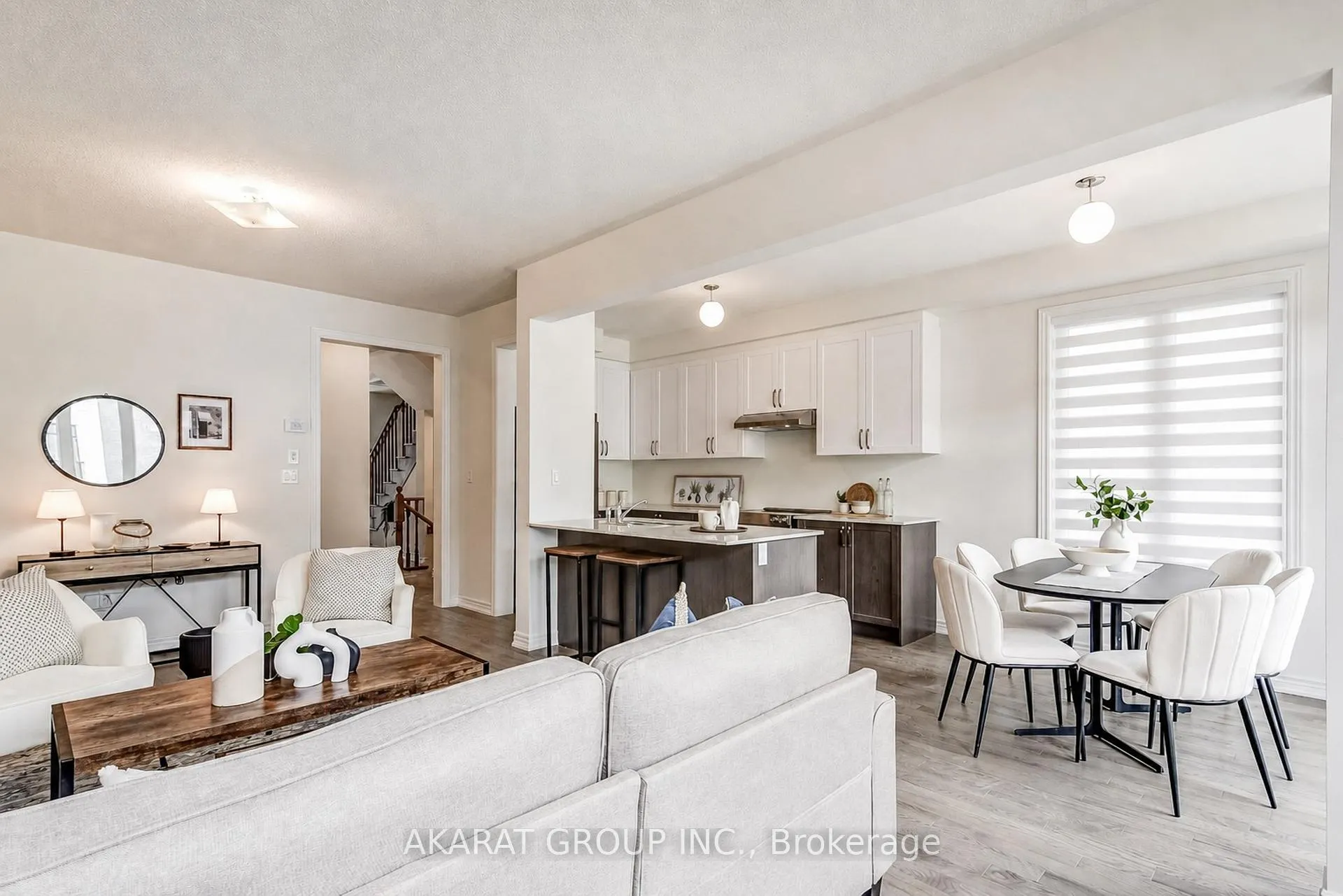 Photo 9 of 124 Armilia Place, Whitby, Rural Whitby — HOMEH