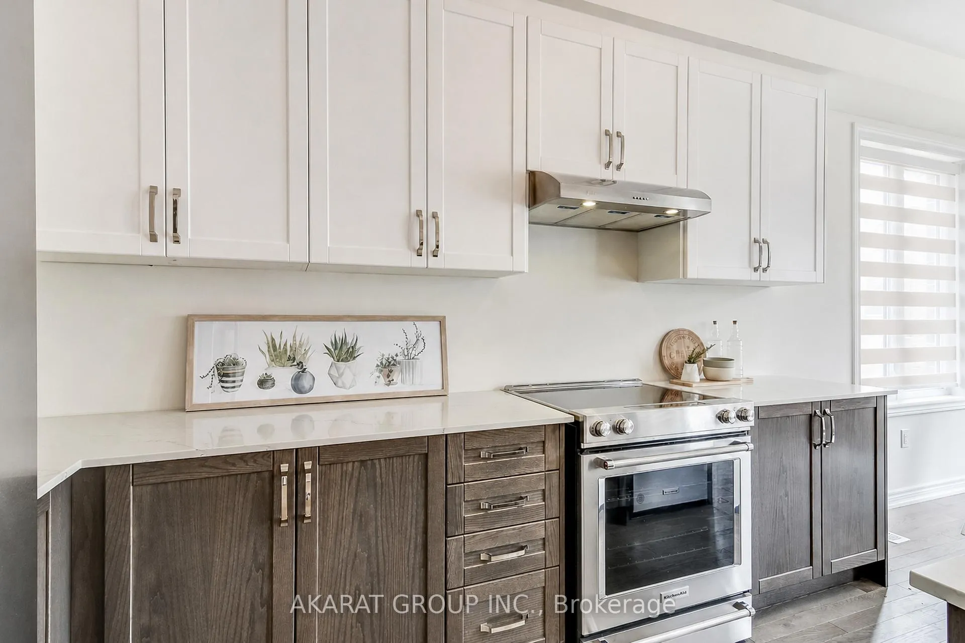Photo 13 of 124 Armilia Place, Whitby, Rural Whitby — HOMEH