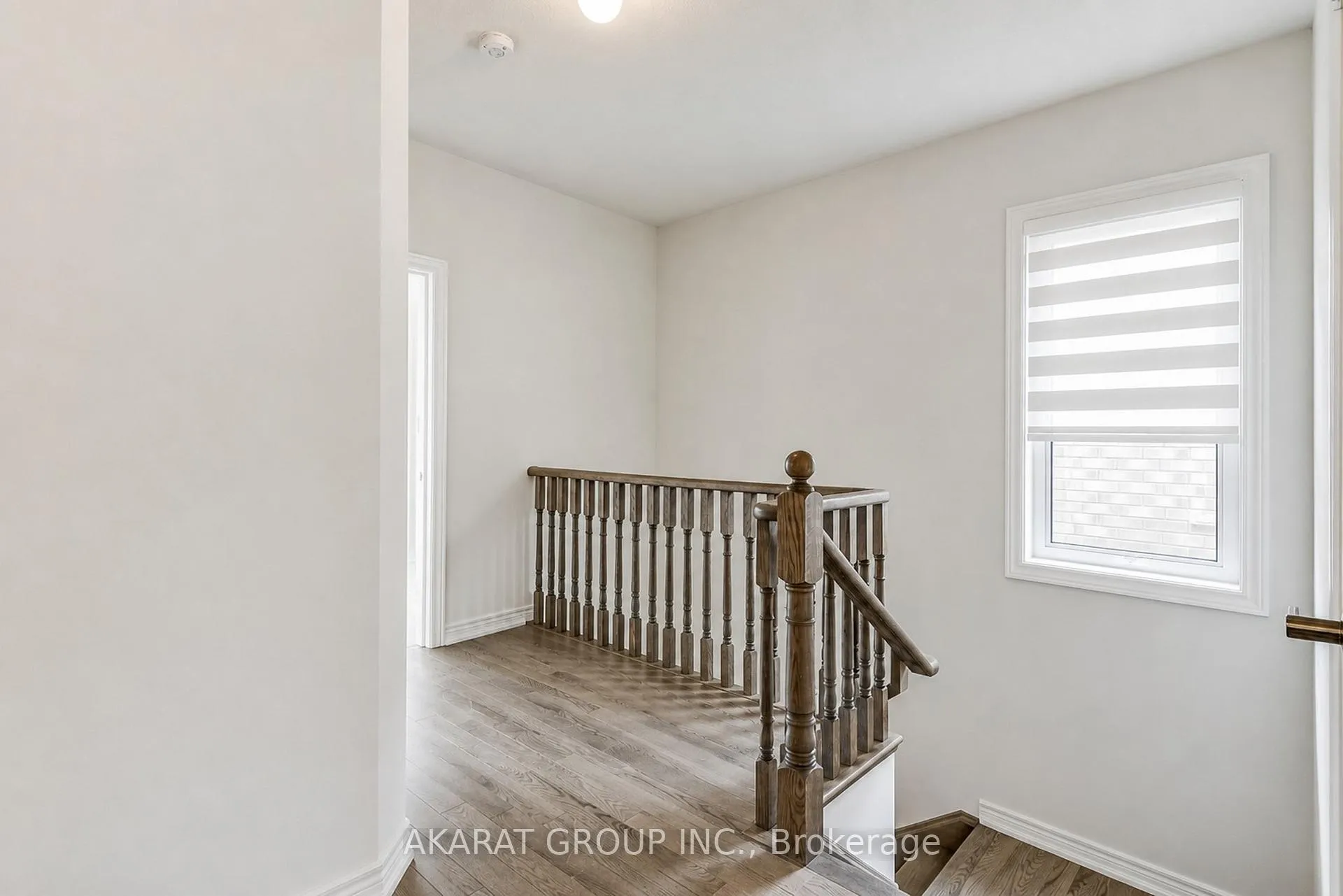 Photo 14 of 124 Armilia Place, Whitby, Rural Whitby — HOMEH