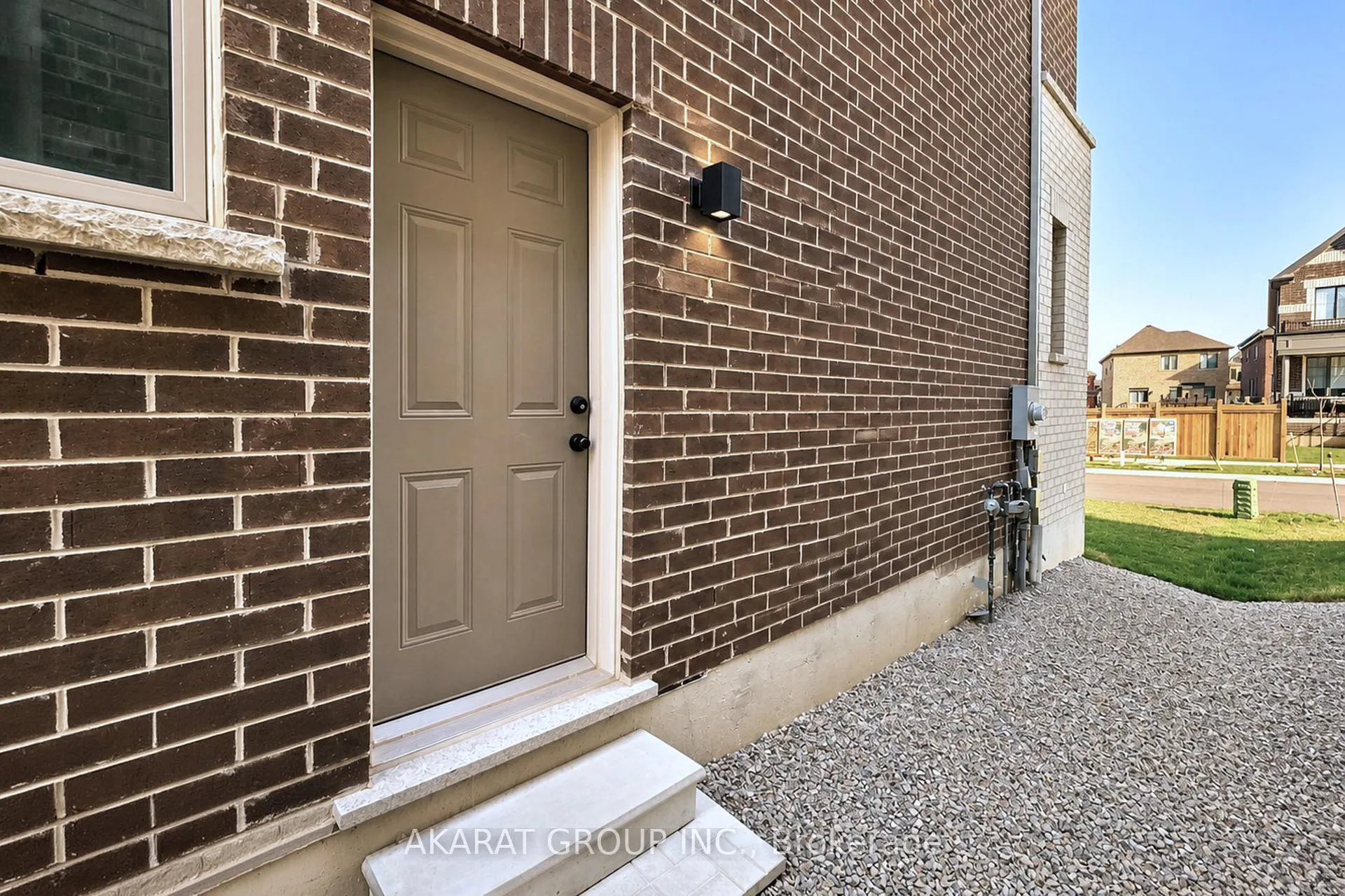 Photo 29 of 124 Armilia Place, Whitby, Rural Whitby — HOMEH