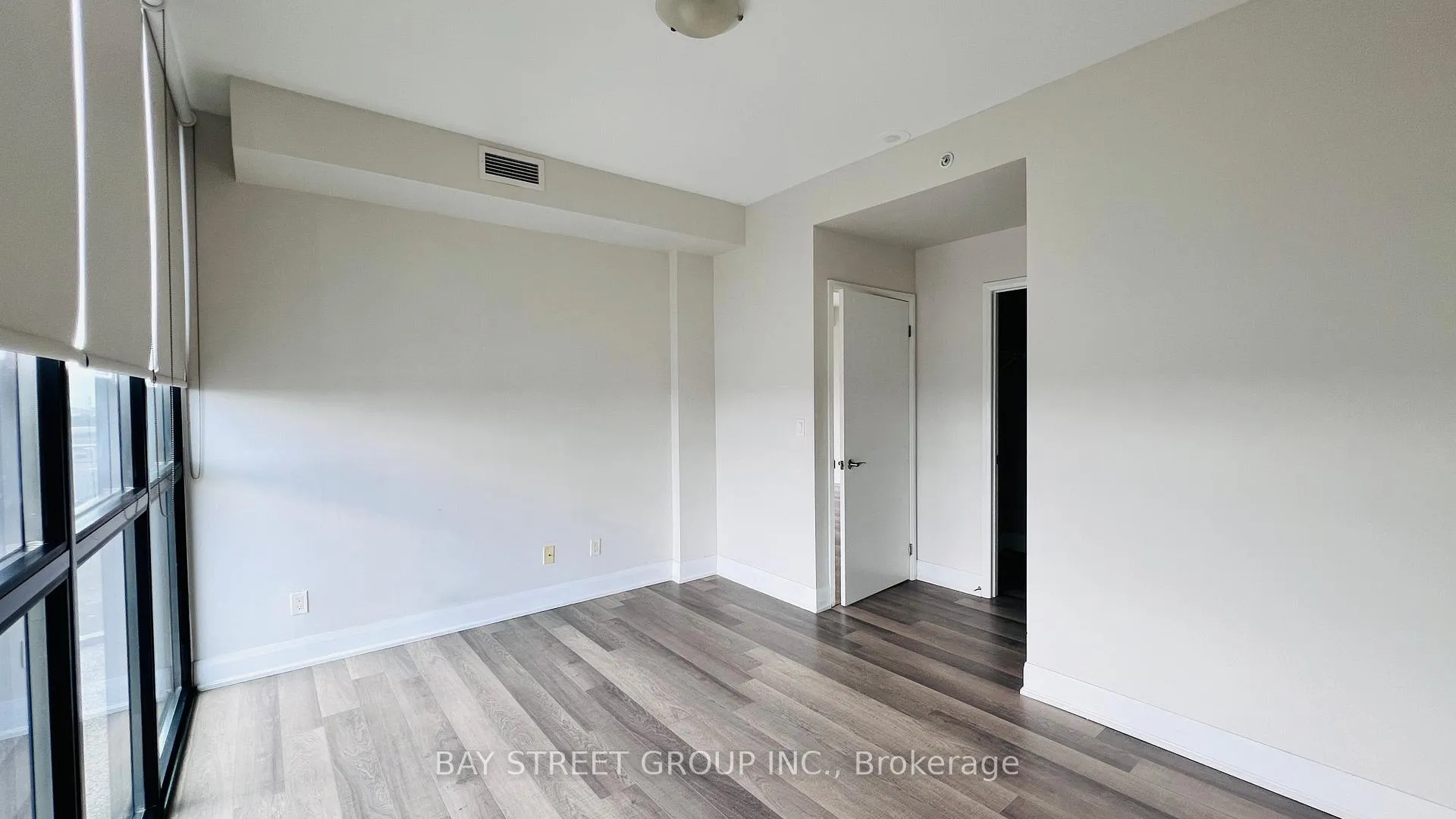Photo 14 of Unit 803, 2900 Highway 7, Vaughan, Concord — HOMEH