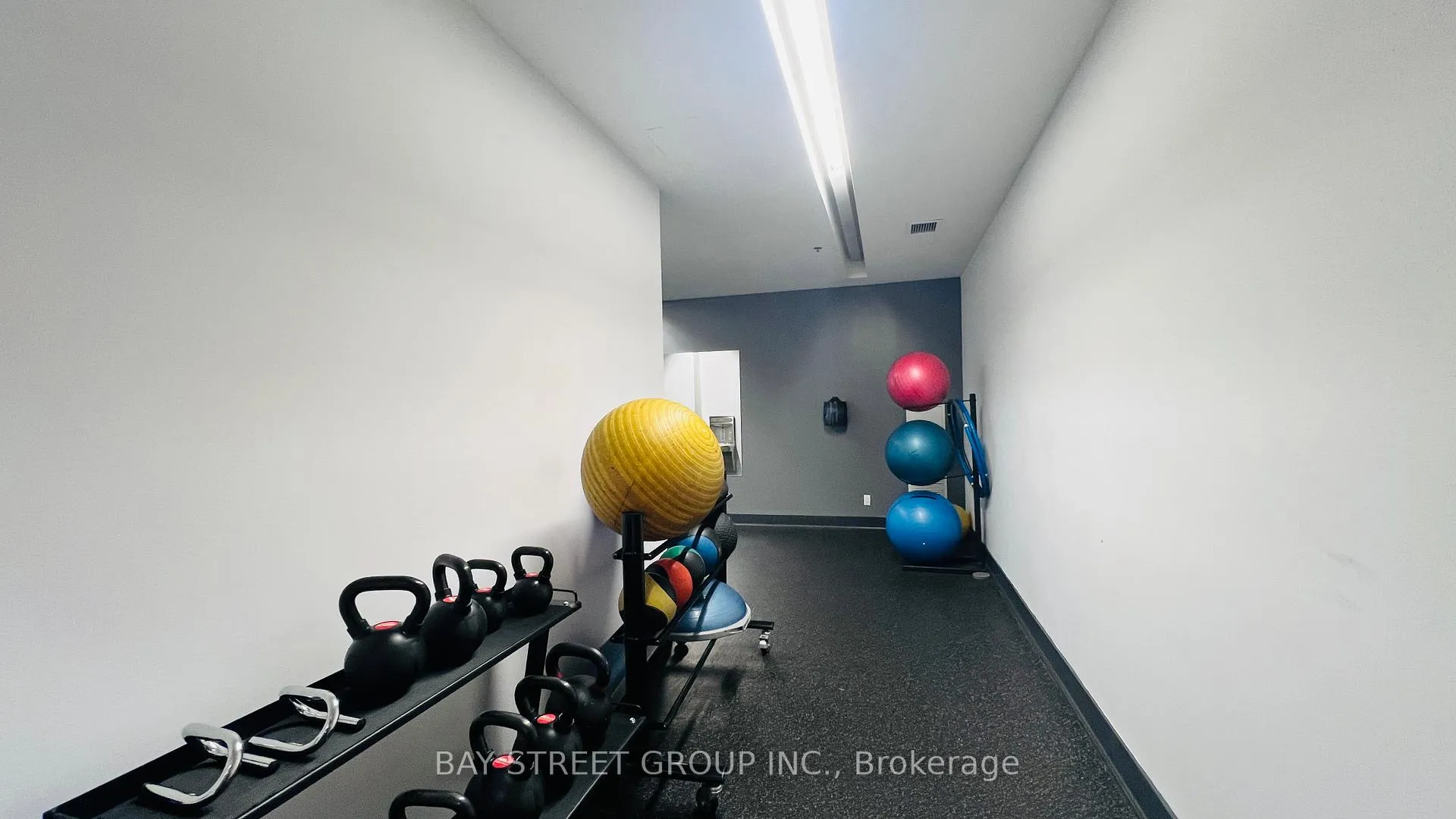 Photo 20 of Unit 803, 2900 Highway 7, Vaughan, Concord — HOMEH