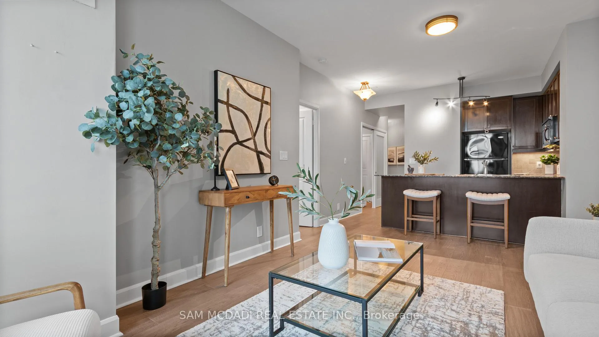 Photo 16 of Unit 1805, 80 Absolute Avenue S, Mississauga, City Centre — HOMEH
