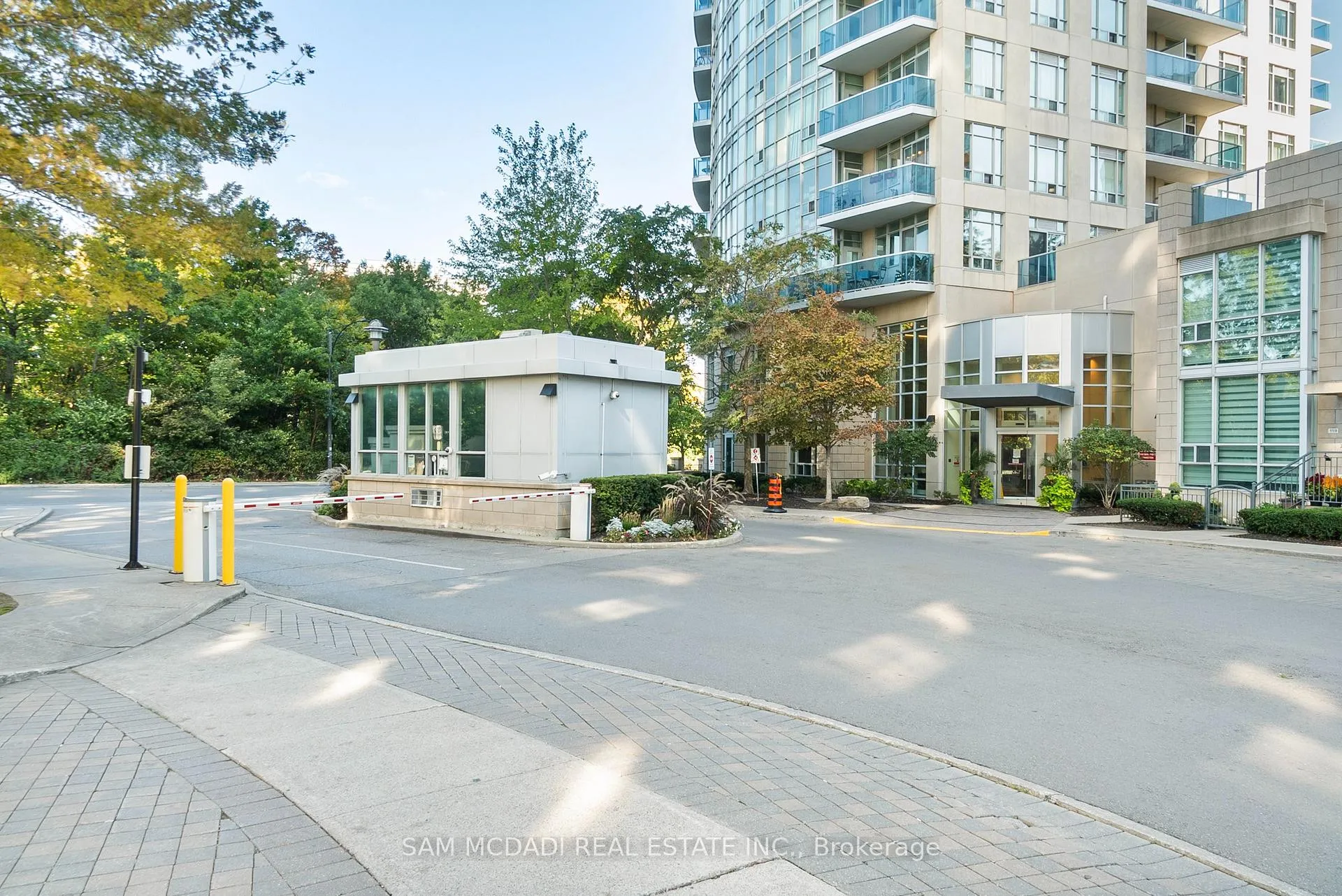 Photo 28 of Unit 1805, 80 Absolute Avenue S, Mississauga, City Centre — HOMEH
