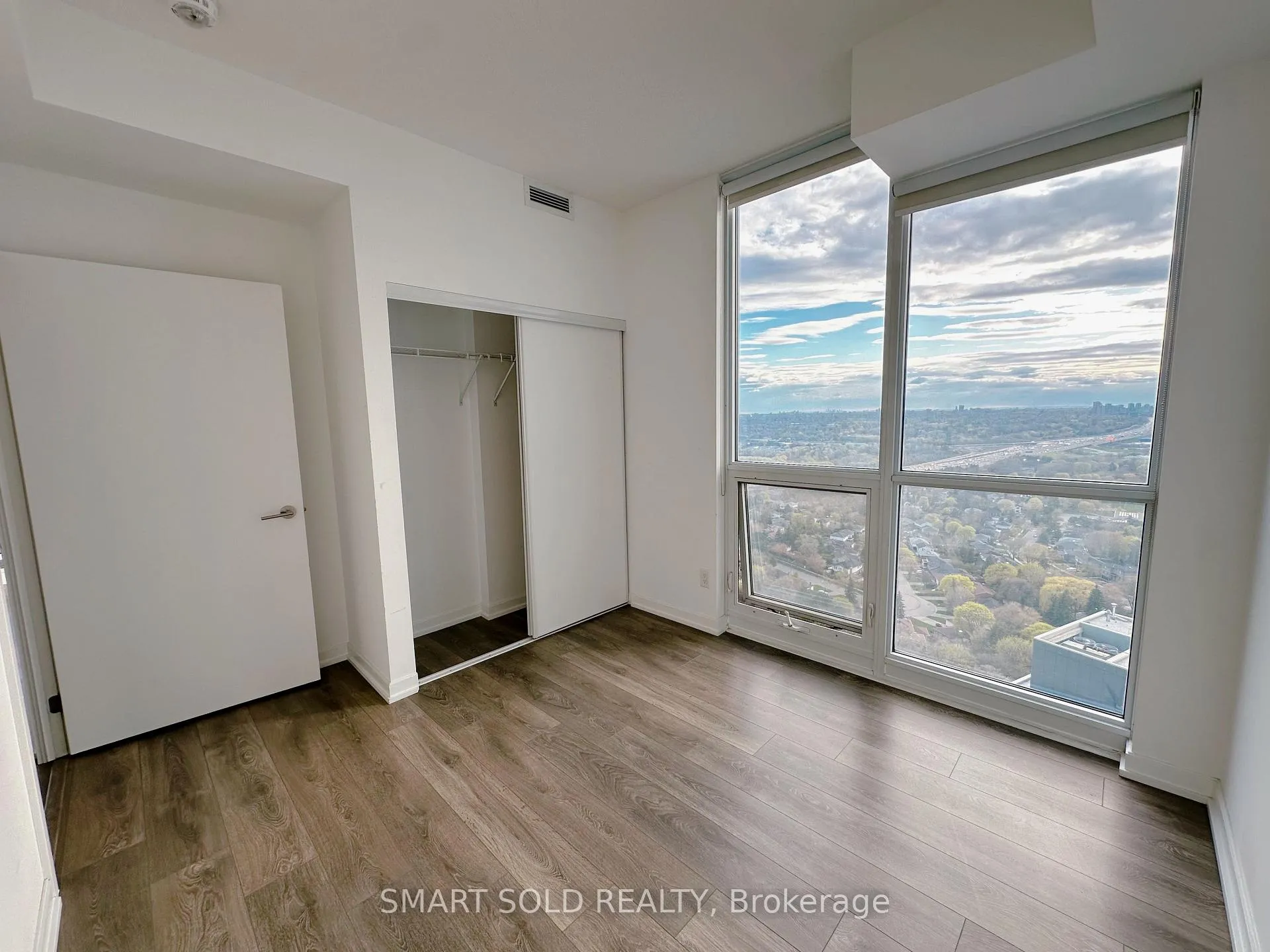 Photo 10 of Unit 2410, 32 Forest Manor Road, North York, Henry Farm — HOMEH