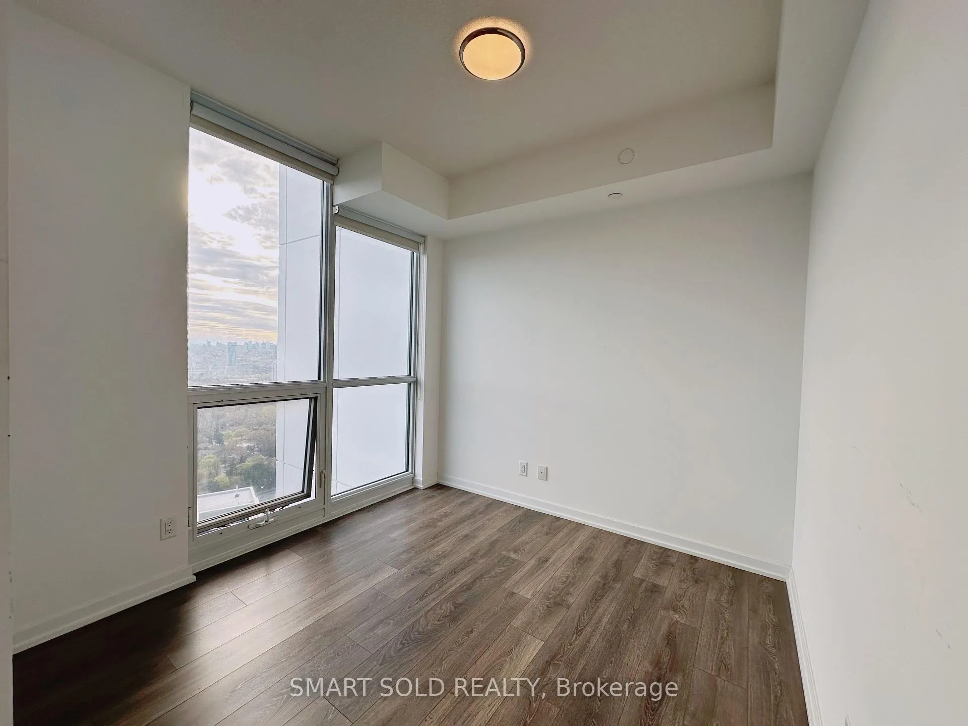 Photo 11 of Unit 2410, 32 Forest Manor Road, North York, Henry Farm — HOMEH