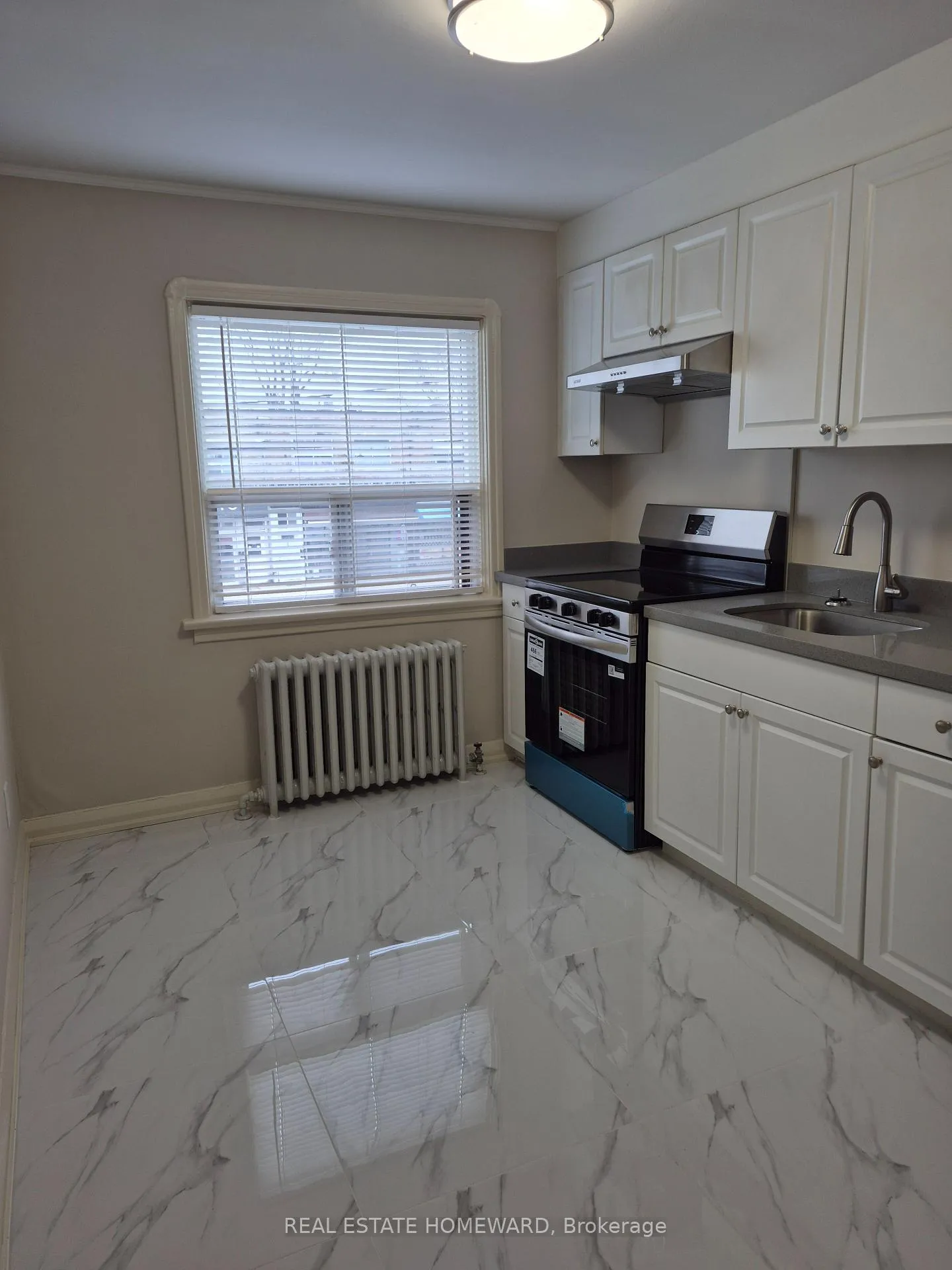 Photo 4 of Unit 4, 1066 Coxwell Avenue, Toronto, East York — HOMEH