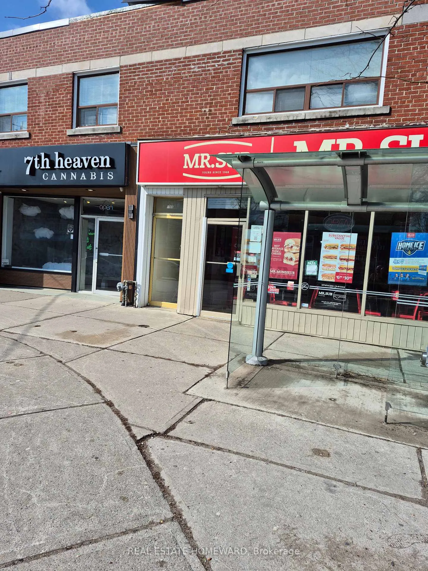 Photo 18 of Unit 4, 1066 Coxwell Avenue, Toronto, East York — HOMEH