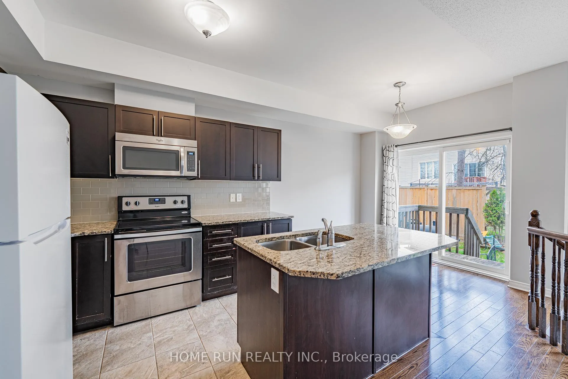 Photo 14 of 19 Dundalk Private, Ottawa, Barrhaven - Stonebridge — HOMEH