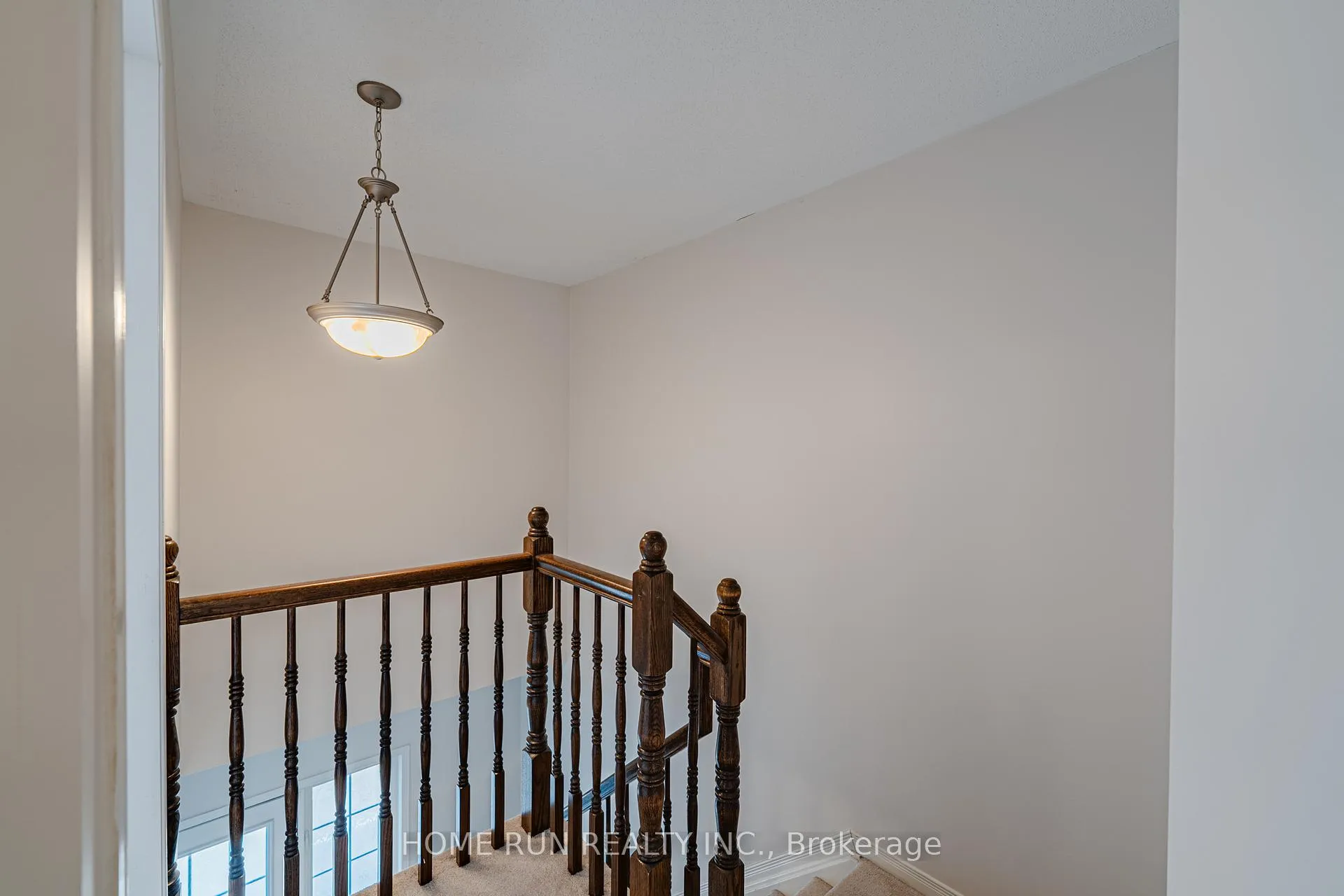 Photo 17 of 19 Dundalk Private, Ottawa, Barrhaven - Stonebridge — HOMEH