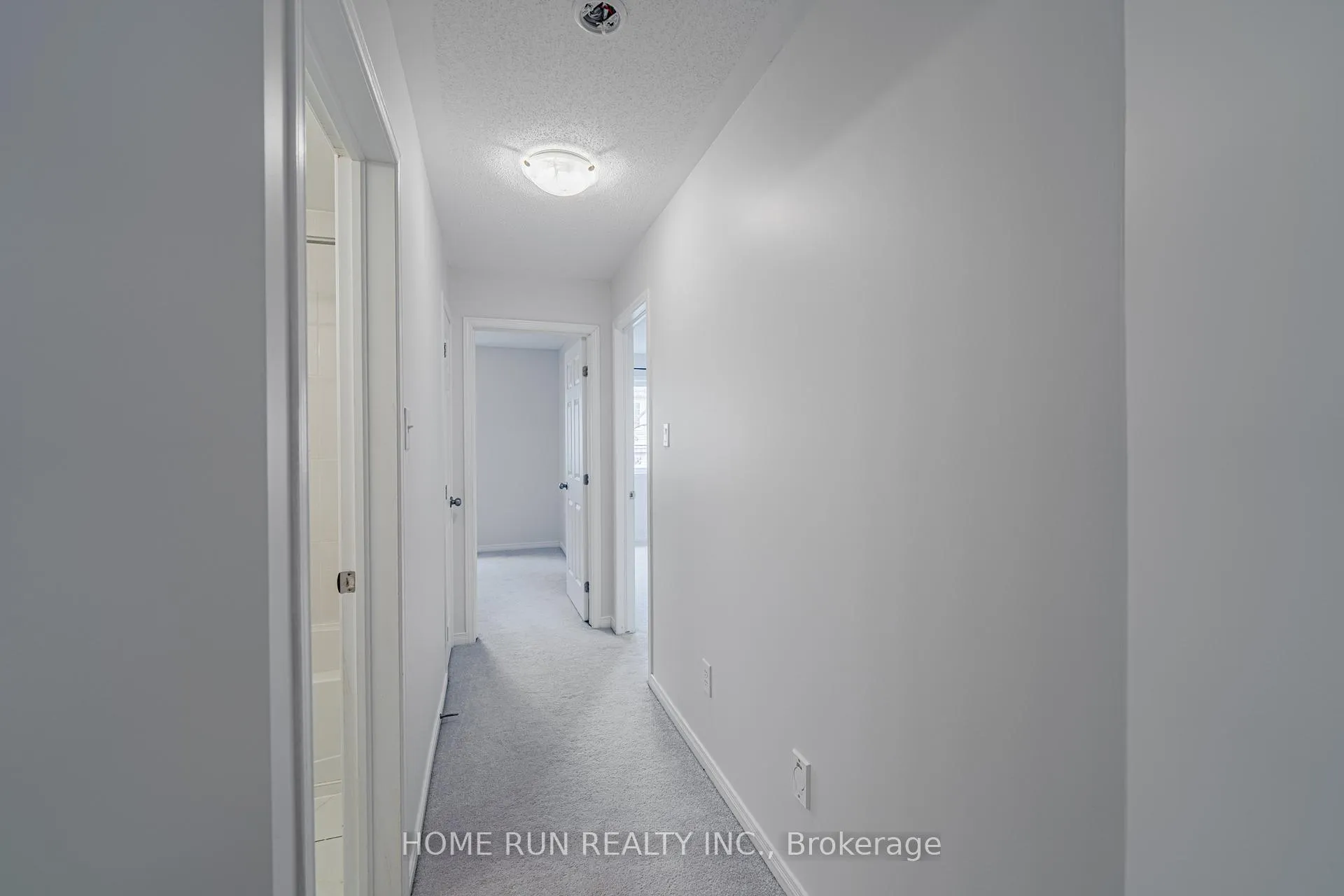 Photo 20 of 19 Dundalk Private, Ottawa, Barrhaven - Stonebridge — HOMEH