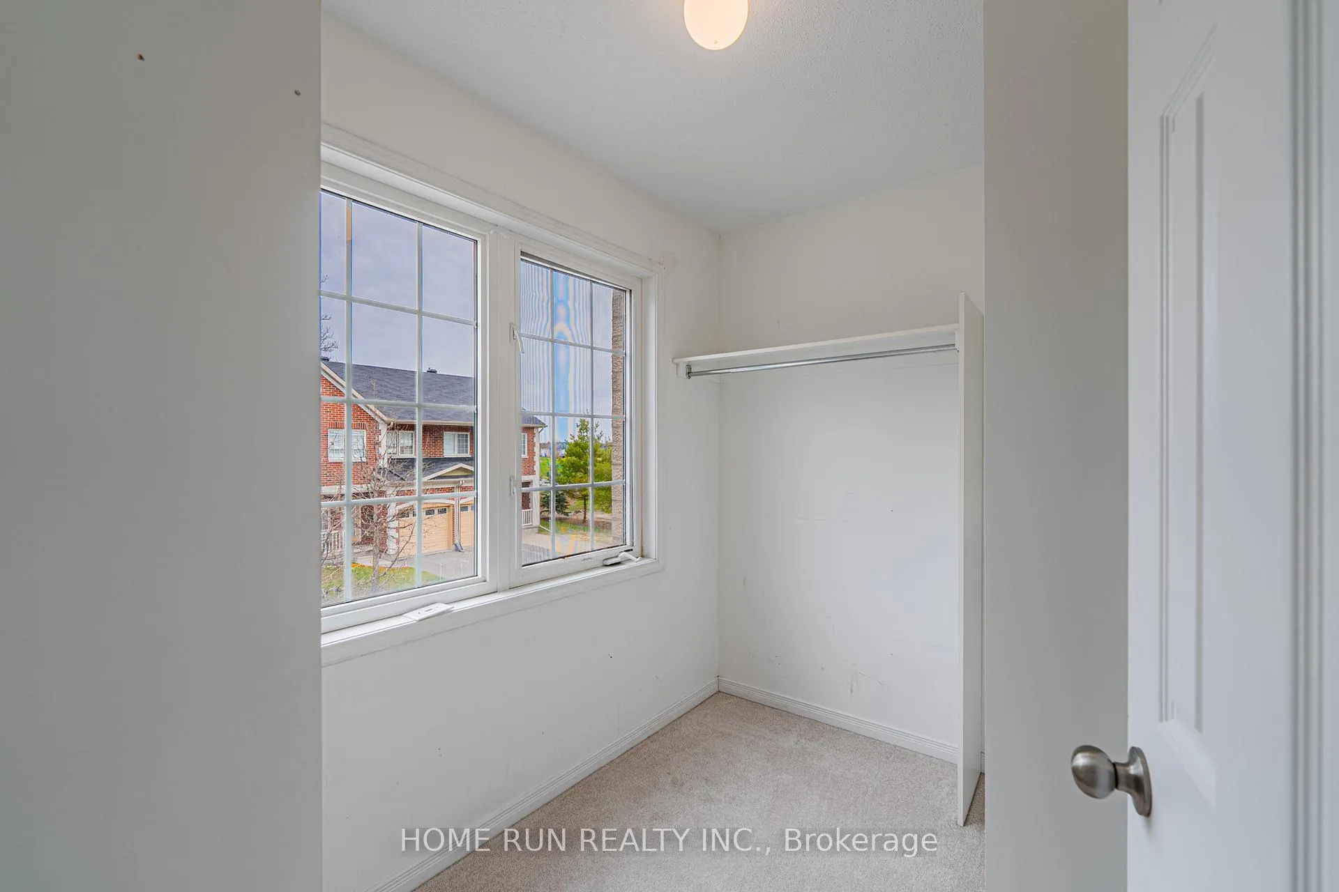 Photo 24 of 19 Dundalk Private, Ottawa, Barrhaven - Stonebridge — HOMEH