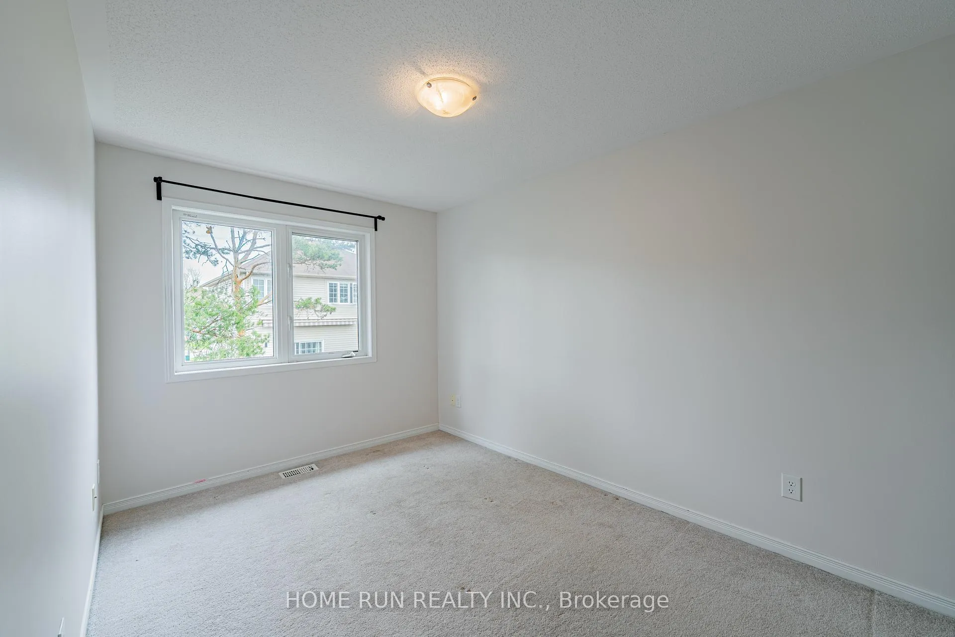Photo 28 of 19 Dundalk Private, Ottawa, Barrhaven - Stonebridge — HOMEH