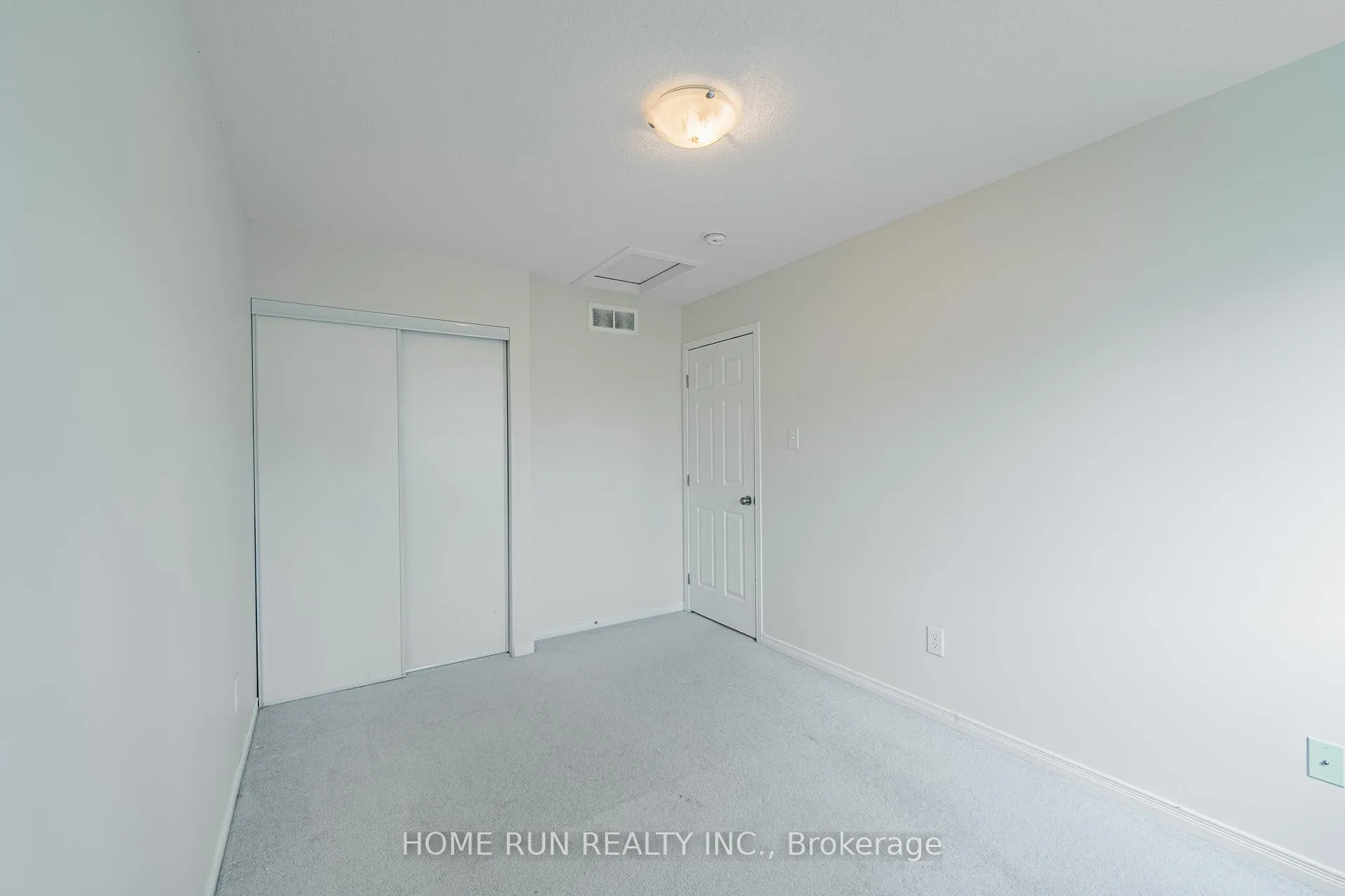 Photo 29 of 19 Dundalk Private, Ottawa, Barrhaven - Stonebridge — HOMEH