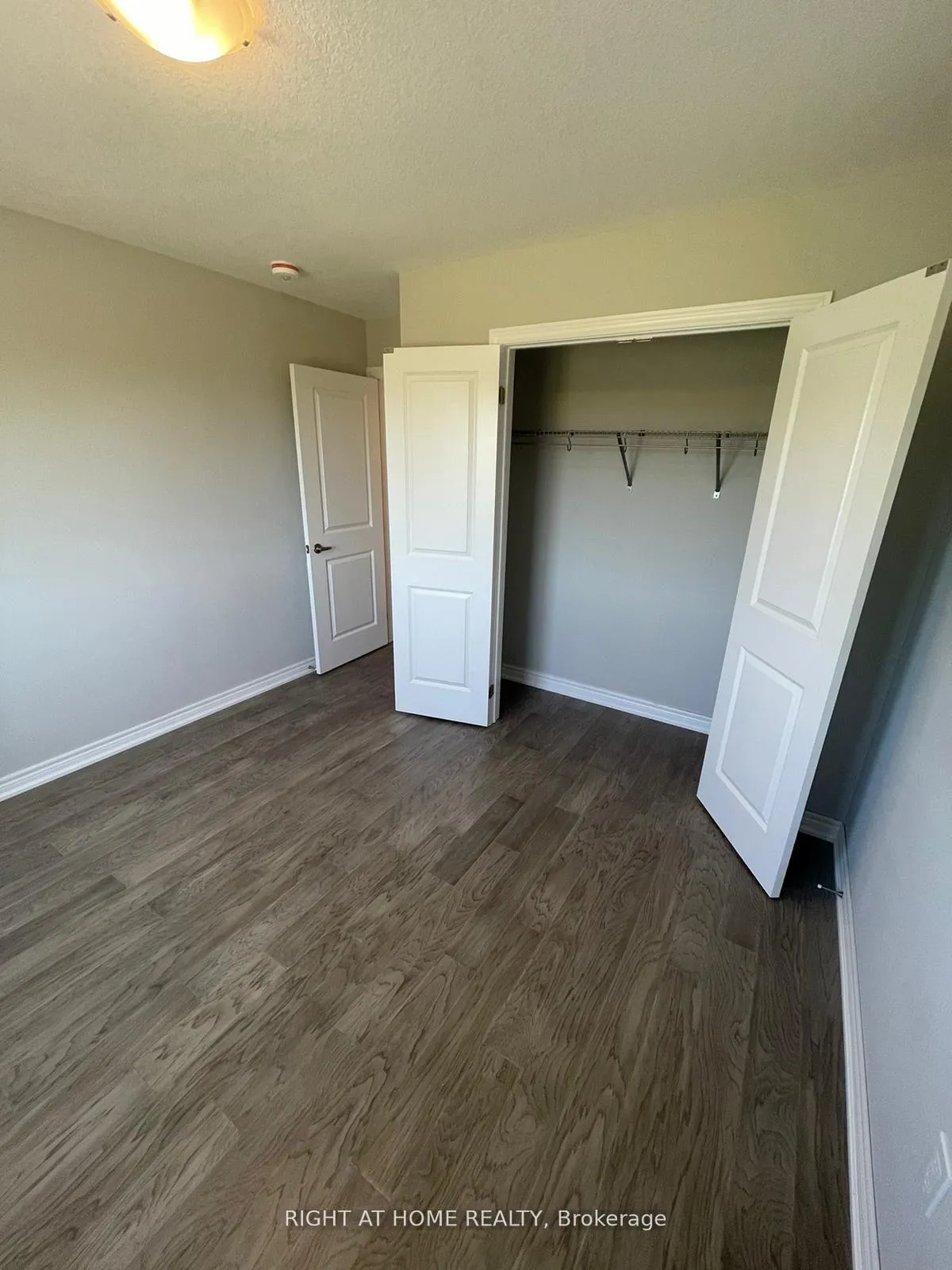 Photo 22 of 109 Aquasanta Crescent, Hamilton, Ryckmans — HOMEH