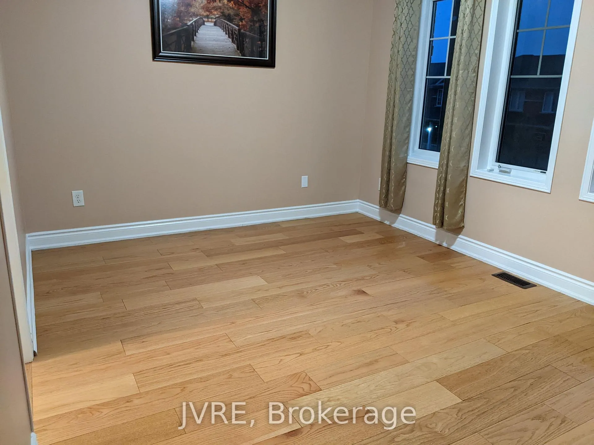 Photo 18 of 31 Cookview Drive, Brampton, Sandringham-Wellington — HOMEH