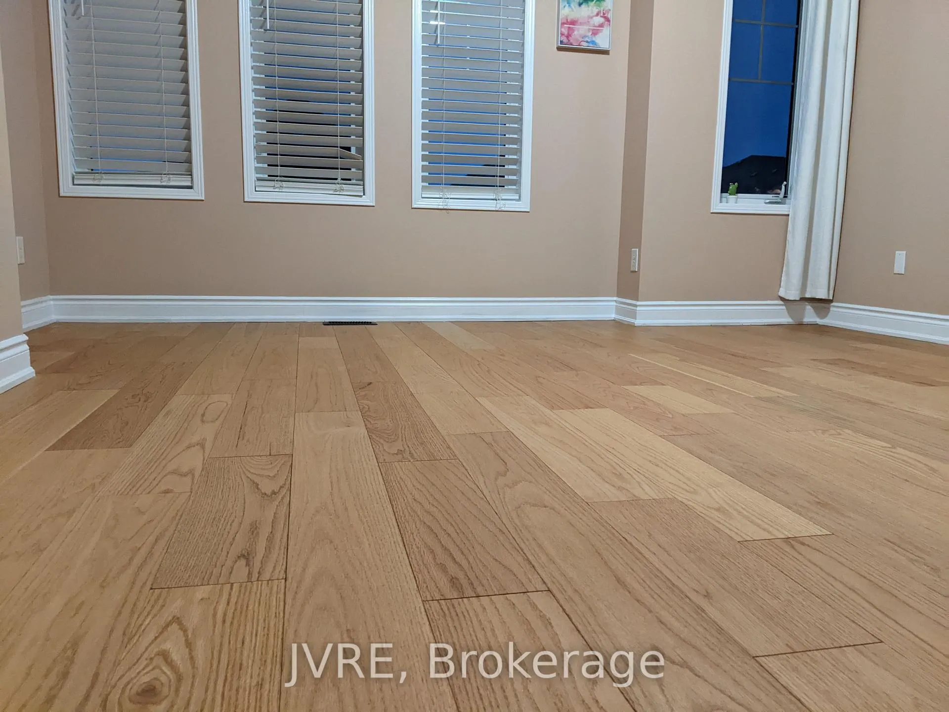 Photo 22 of 31 Cookview Drive, Brampton, Sandringham-Wellington — HOMEH