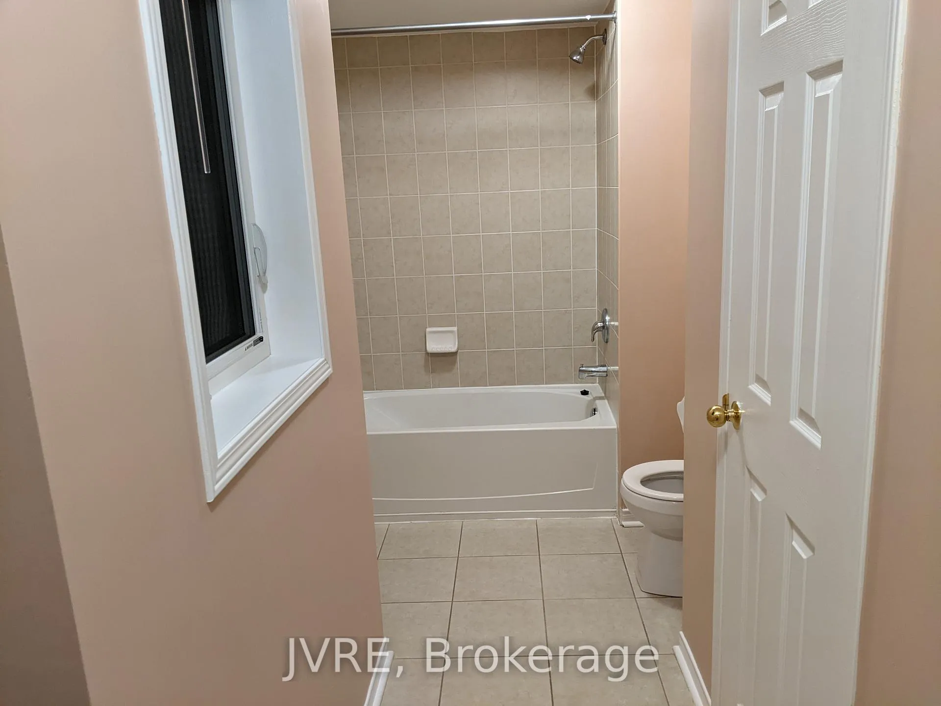 Photo 26 of 31 Cookview Drive, Brampton, Sandringham-Wellington — HOMEH