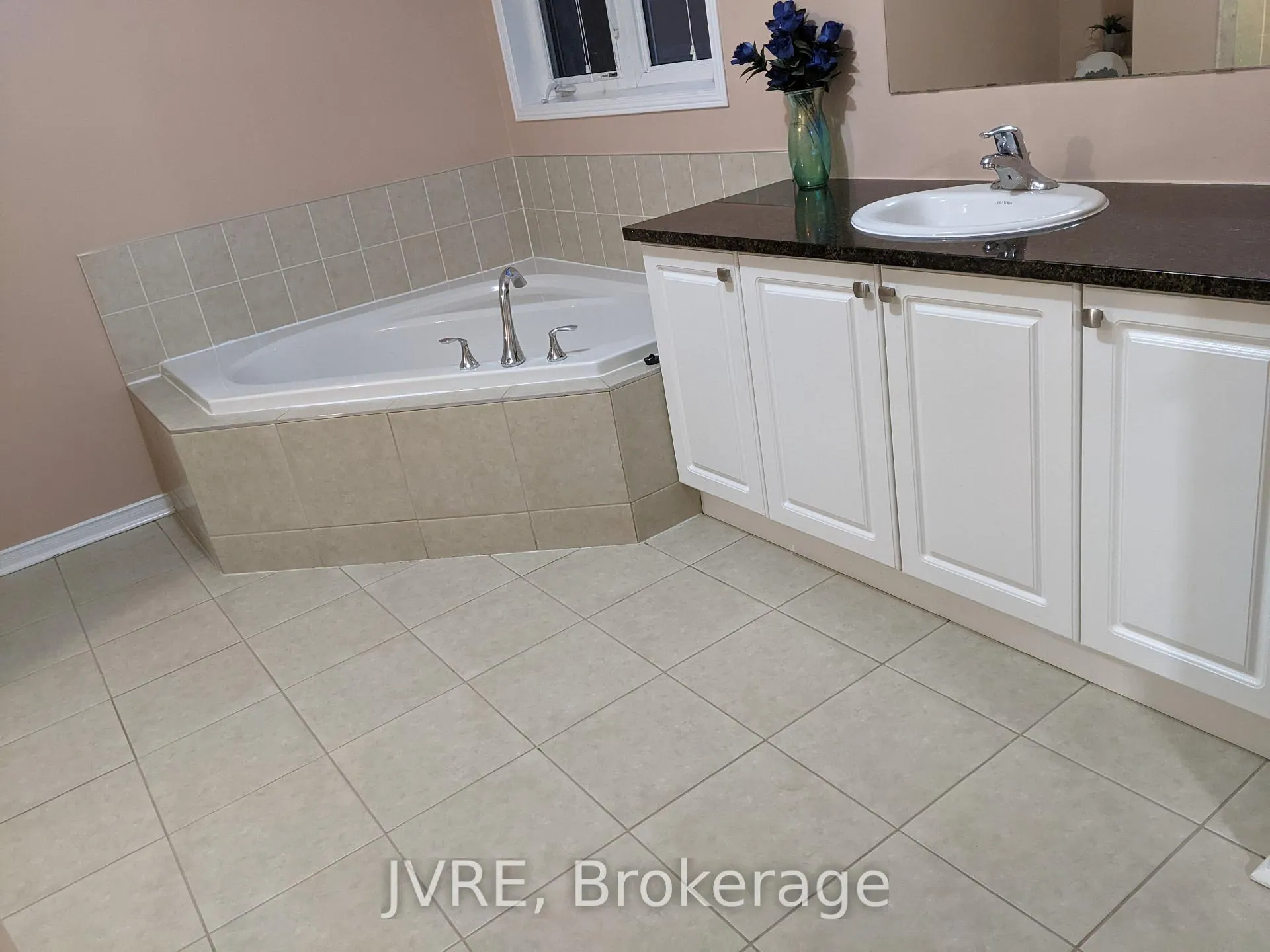 Photo 37 of 31 Cookview Drive, Brampton, Sandringham-Wellington — HOMEH