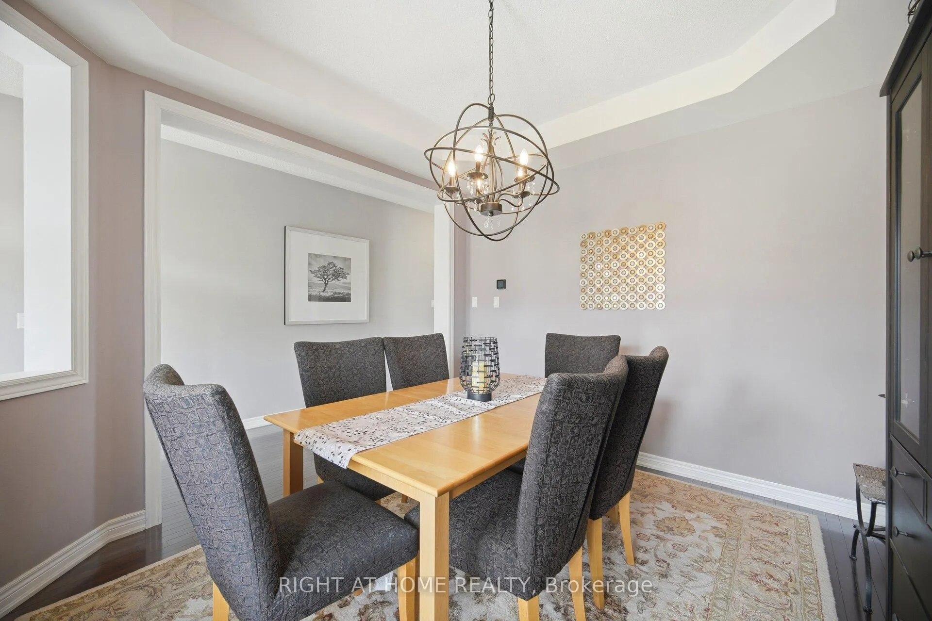 Photo 5 of 333 Sunny Meadow Boulevard, Brampton, Sandringham-Wellington — HOMEH