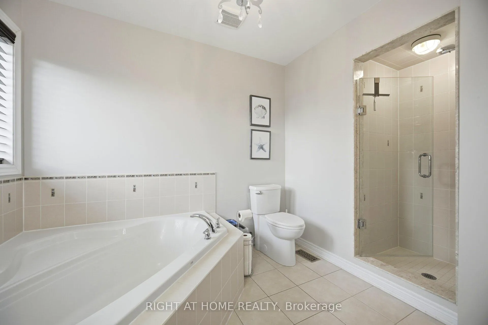 Photo 26 of 333 Sunny Meadow Boulevard, Brampton, Sandringham-Wellington — HOMEH