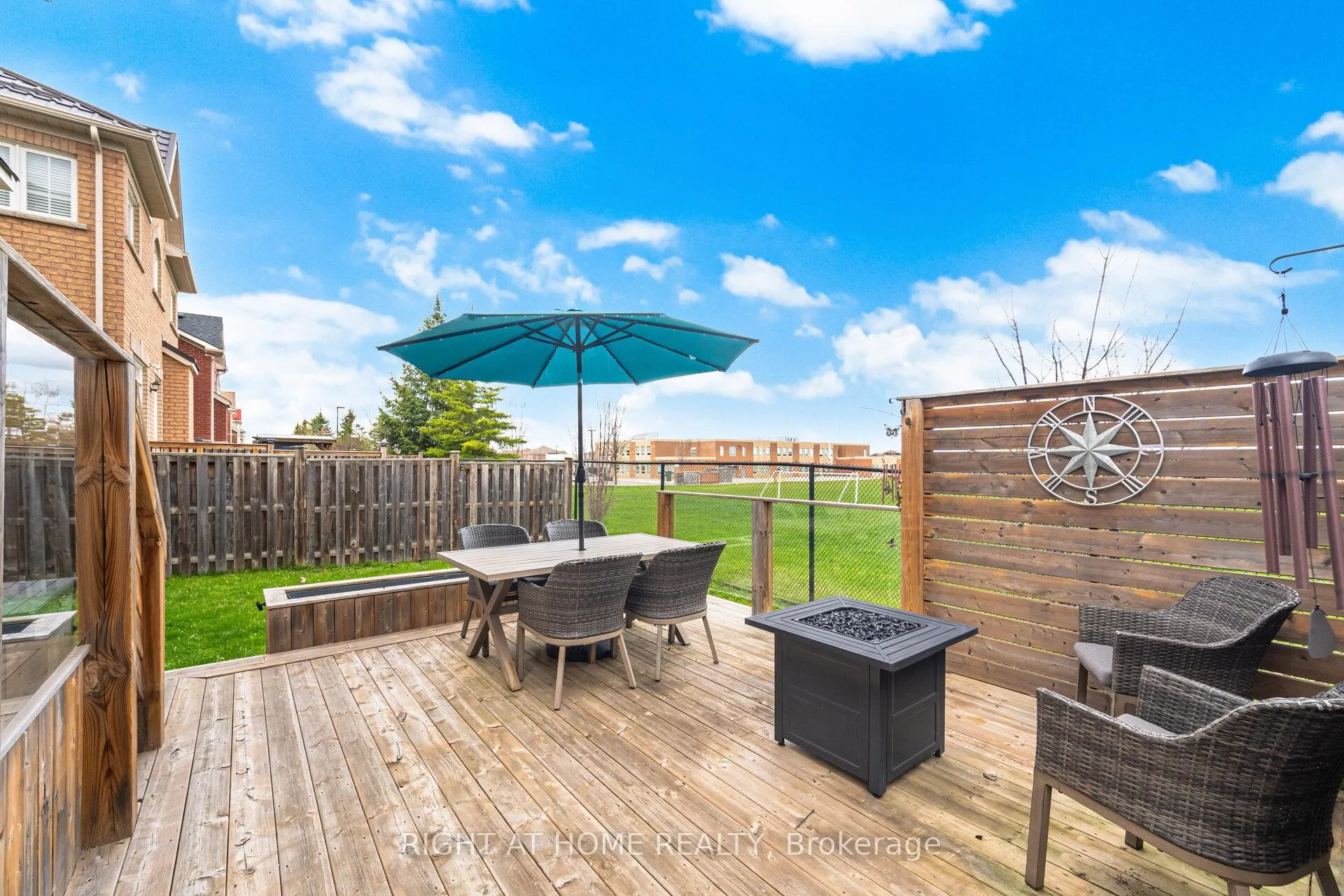 Photo 38 of 333 Sunny Meadow Boulevard, Brampton, Sandringham-Wellington — HOMEH