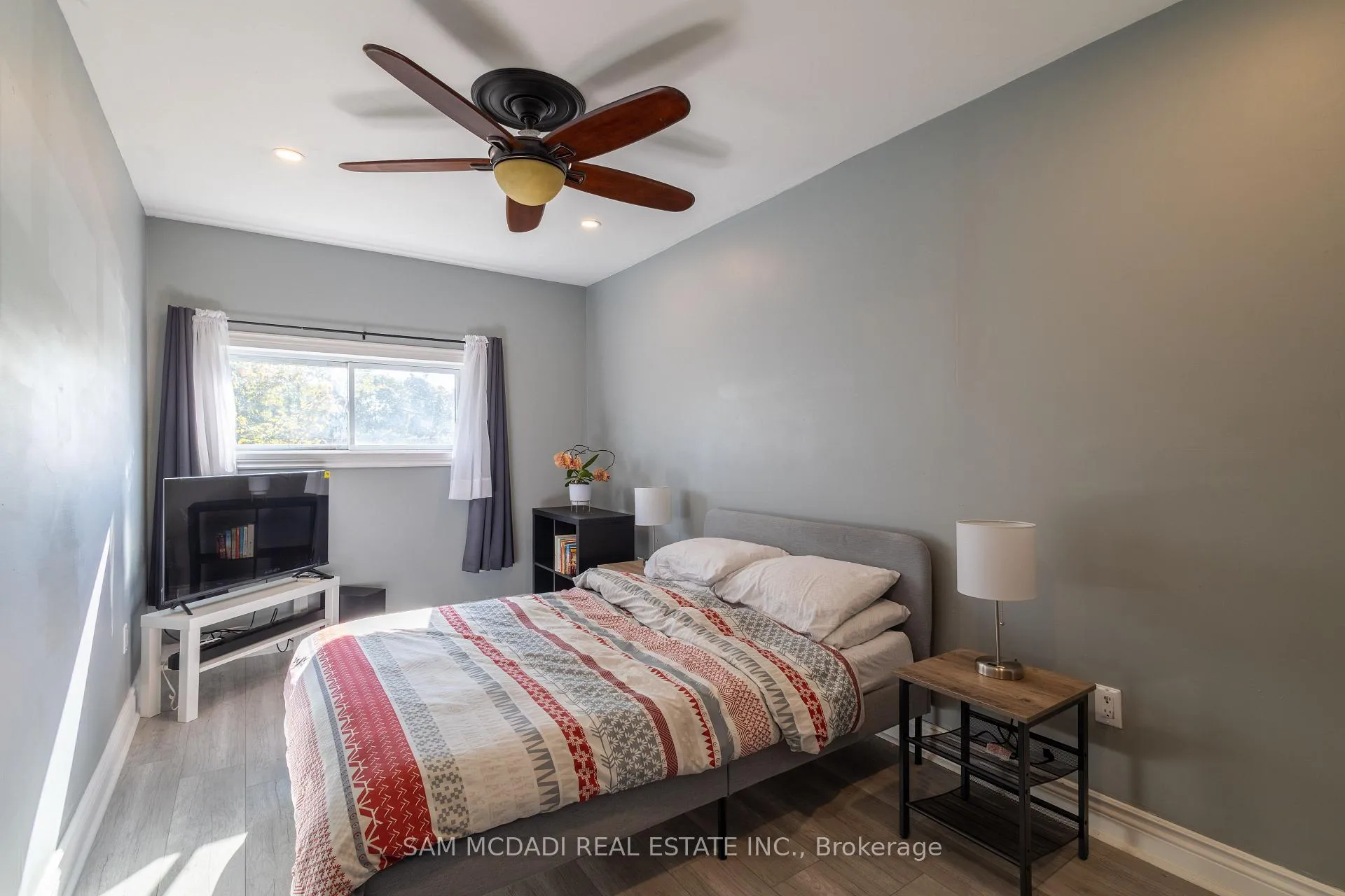 Photo 10 of 55 Allan Avenue, Hamilton, Homeside — HOMEH