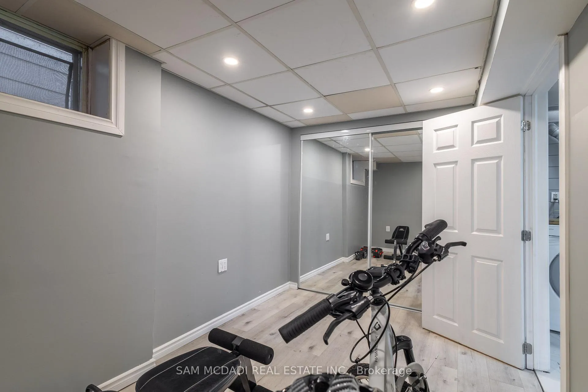 Photo 27 of 55 Allan Avenue, Hamilton, Homeside — HOMEH