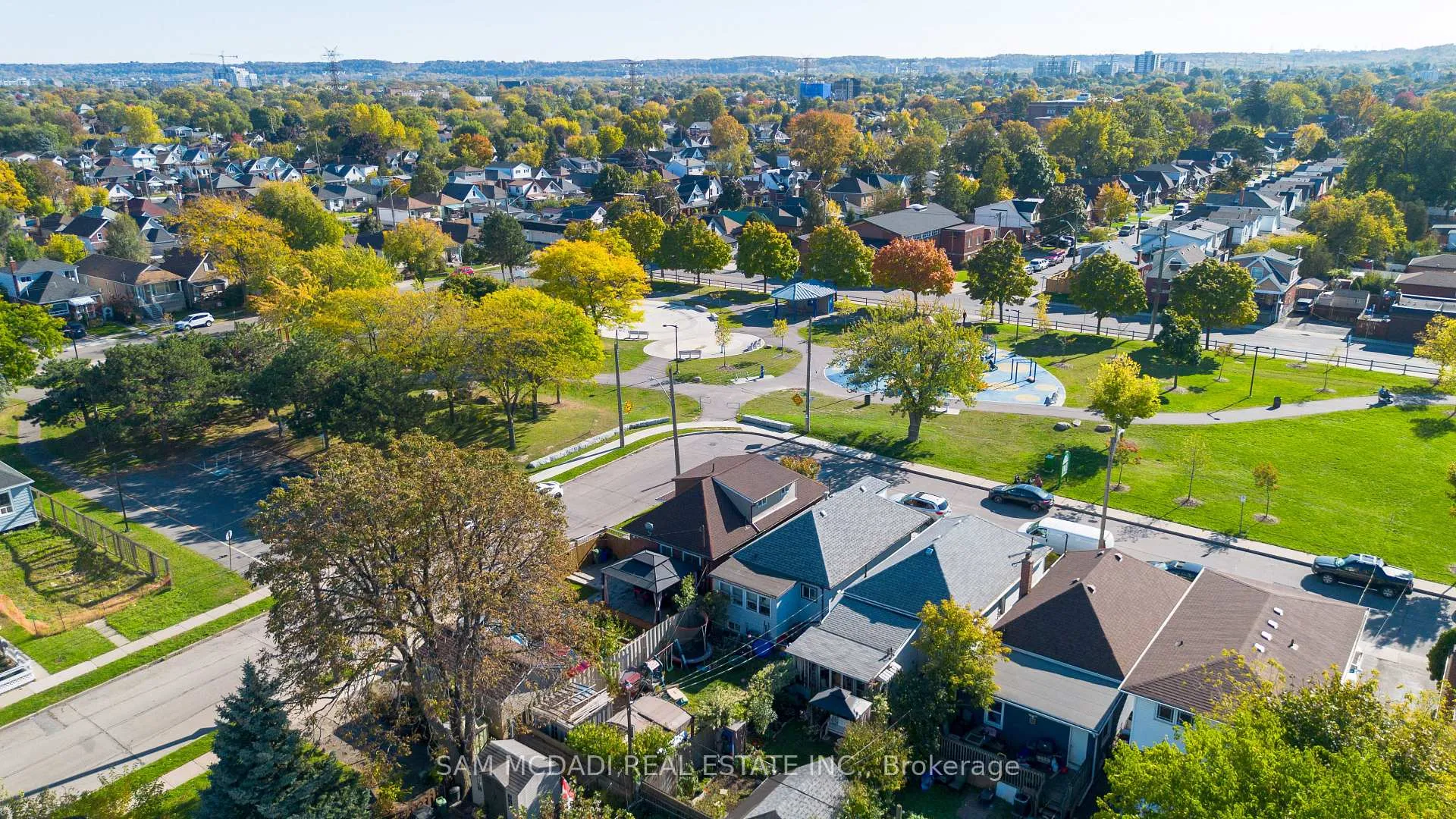 Photo 36 of 55 Allan Avenue, Hamilton, Homeside — HOMEH