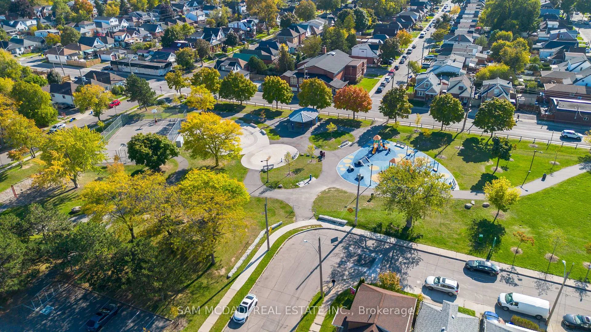 Photo 38 of 55 Allan Avenue, Hamilton, Homeside — HOMEH