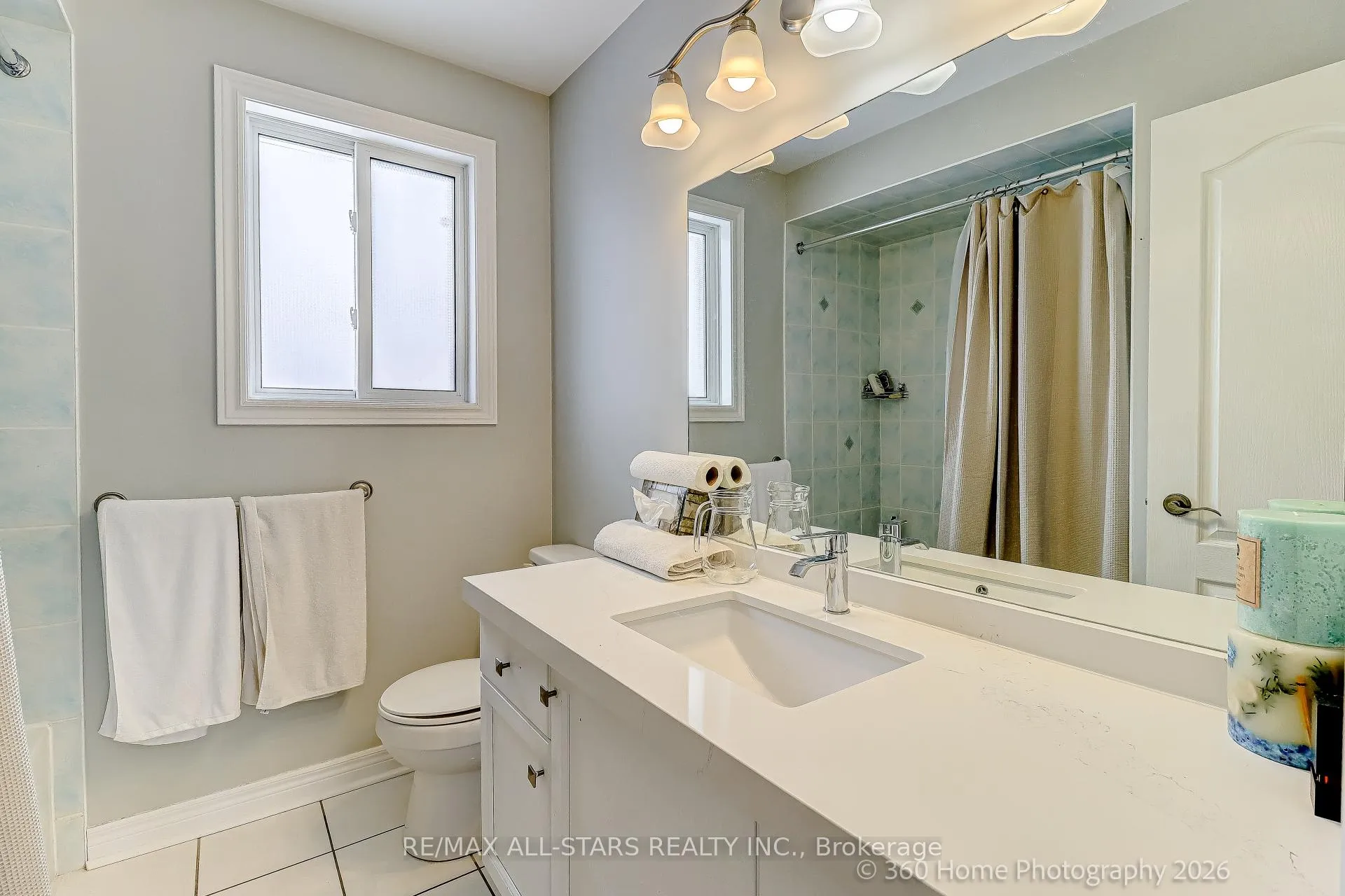 Photo 17 of Unit Main Floor, 6 Amberview Drive, Georgina, Keswick South — HOMEH