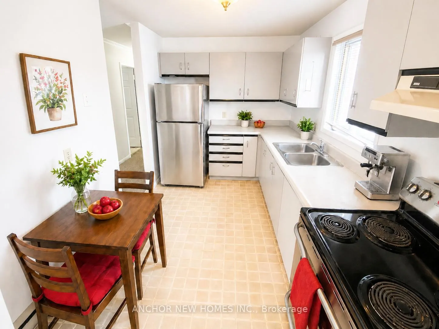 Photo 5 of Unit 302, 277 Adelaide Avenue W, Oshawa, McLaughlin — HOMEH