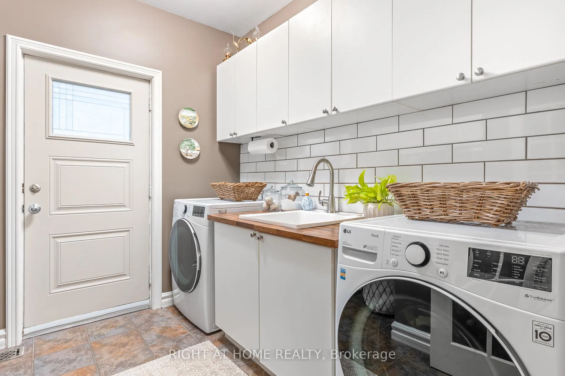 Photo 19 of 2255 Douglas Avenue, Innisfil, Alcona — HOMEH
