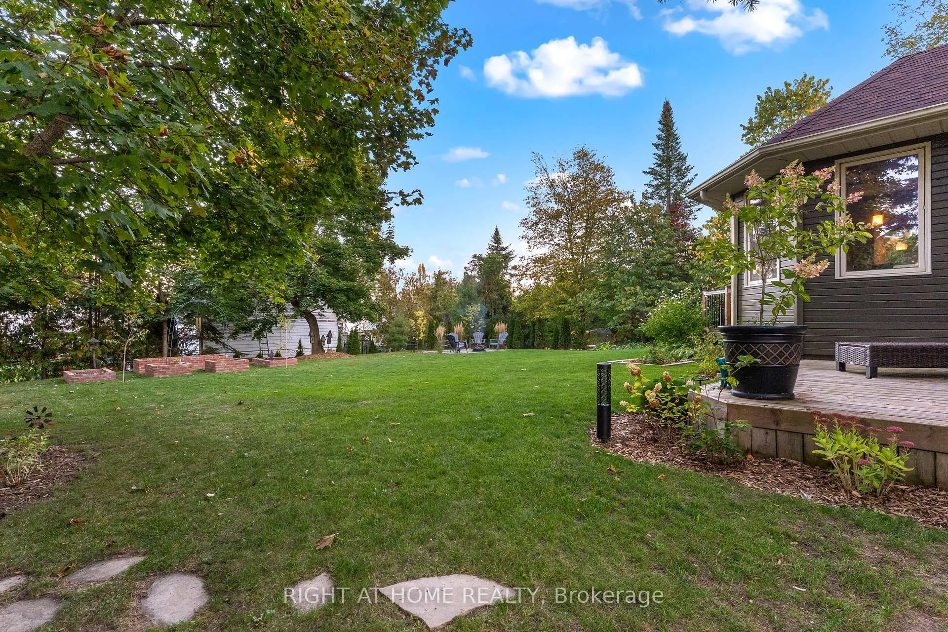Photo 43 of 2255 Douglas Avenue, Innisfil, Alcona — HOMEH