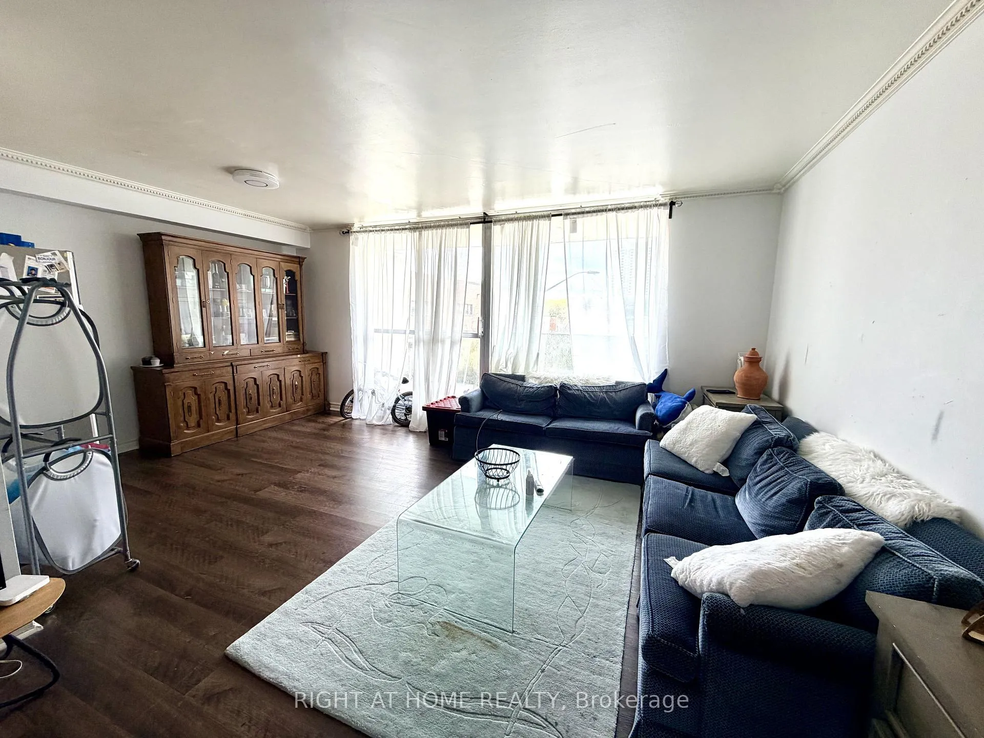 Photo 7 of Unit 106, 5 Massey Square, Toronto, Crescent Town — HOMEH