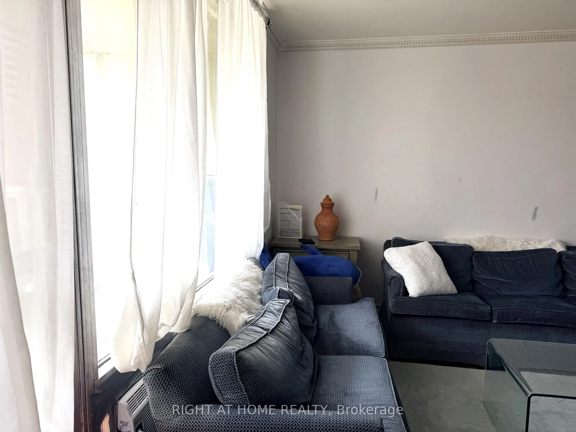 Photo 9 of Unit 106, 5 Massey Square, Toronto, Crescent Town — HOMEH