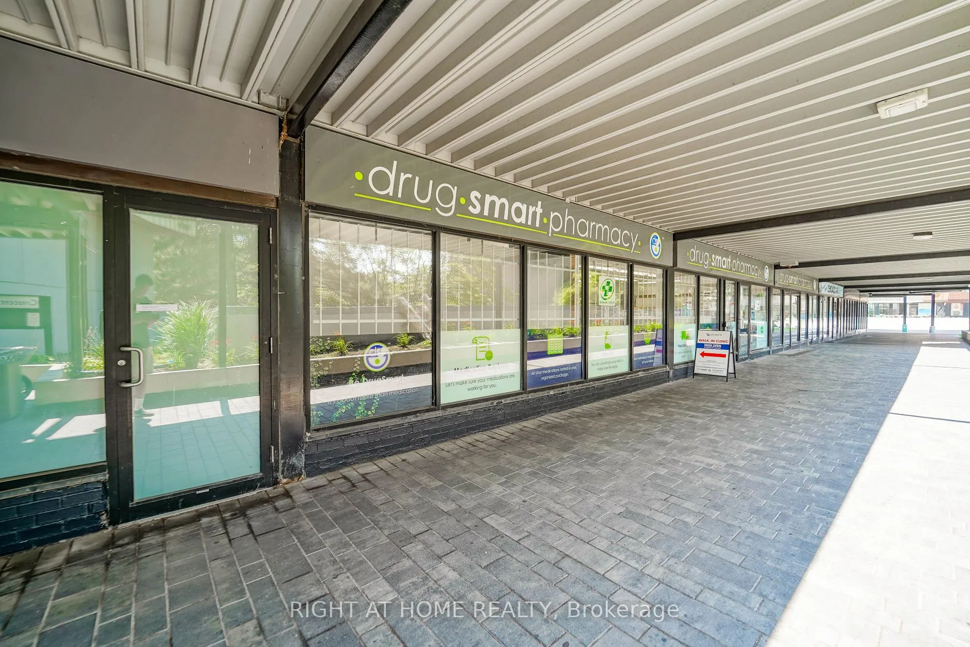 Photo 39 of Unit 106, 5 Massey Square, Toronto, Crescent Town — HOMEH