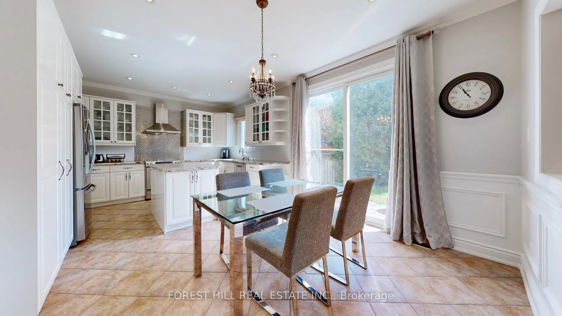 Photo 8 of 43 Oakhurst Drive, Vaughan, Beverley Glen — HOMEH
