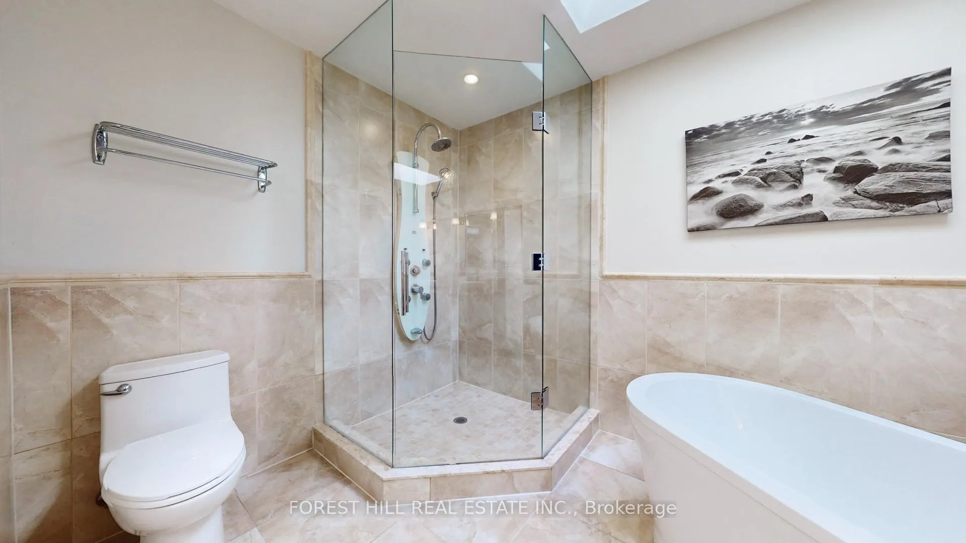 Photo 17 of 43 Oakhurst Drive, Vaughan, Beverley Glen — HOMEH