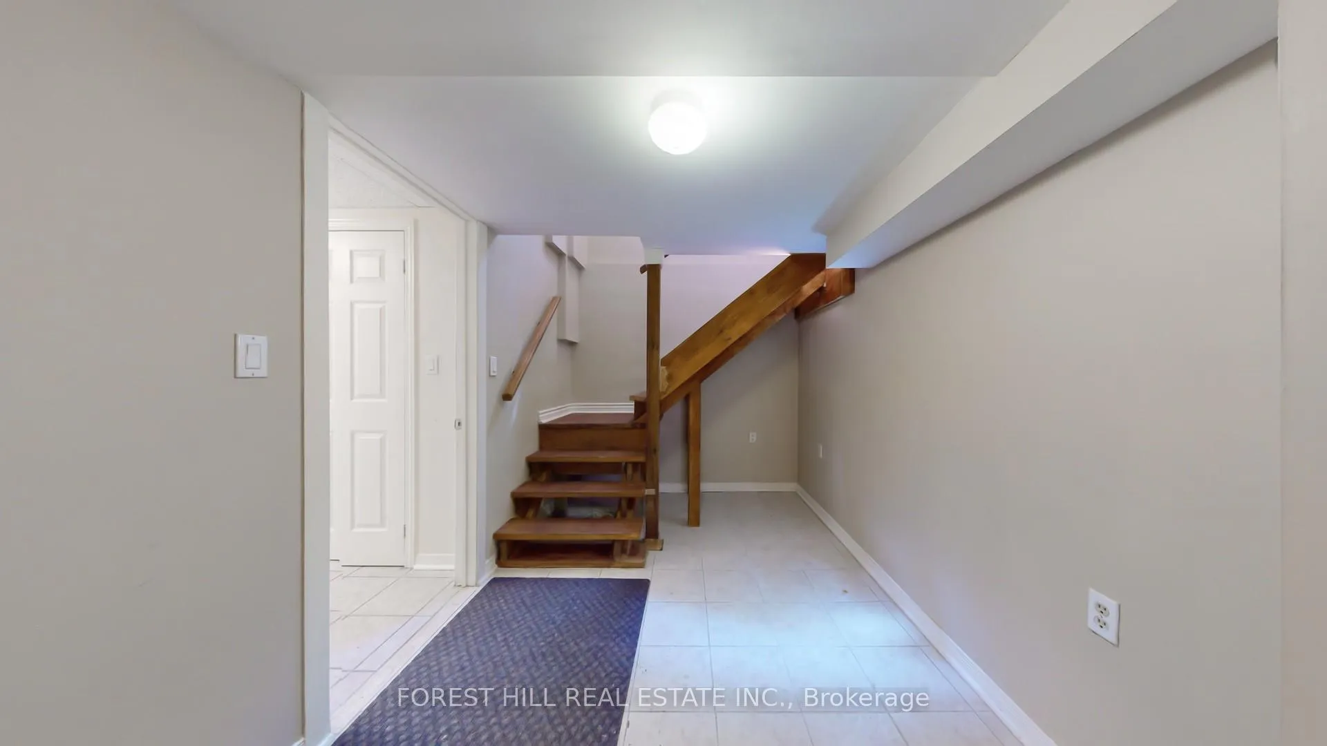 Photo 24 of 43 Oakhurst Drive, Vaughan, Beverley Glen — HOMEH