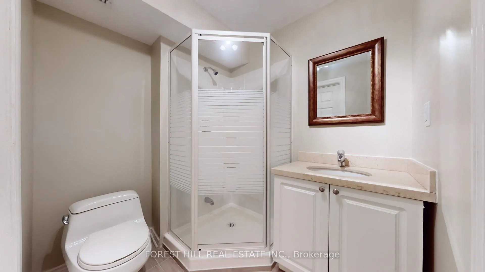 Photo 31 of 43 Oakhurst Drive, Vaughan, Beverley Glen — HOMEH