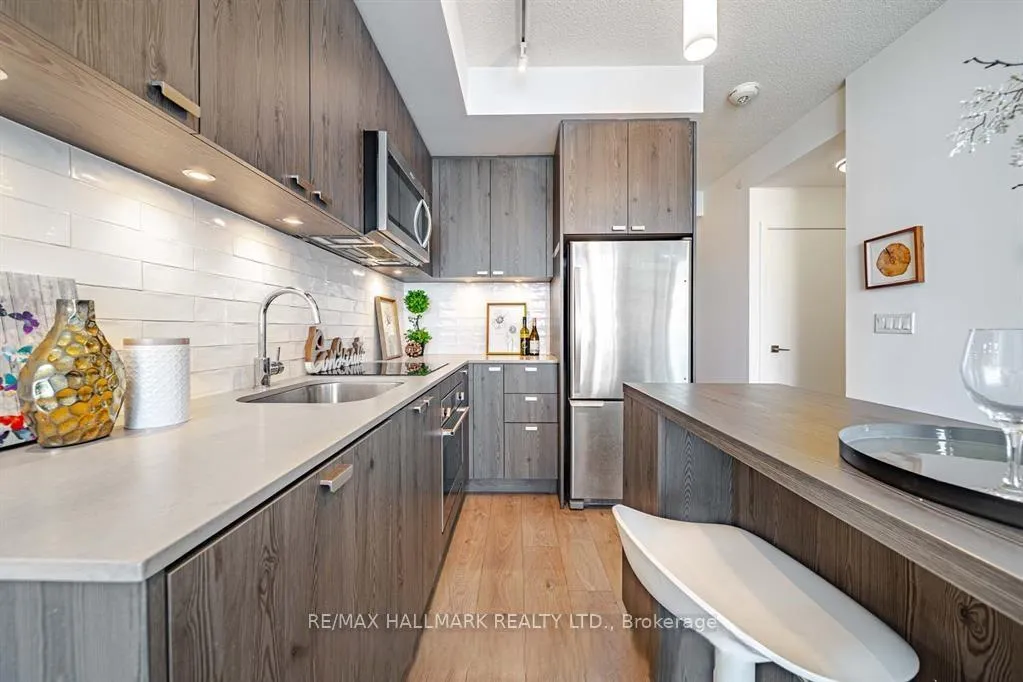 Photo 9 of Unit 2008, 56 Forest Manor Road, North York, Henry Farm — HOMEH