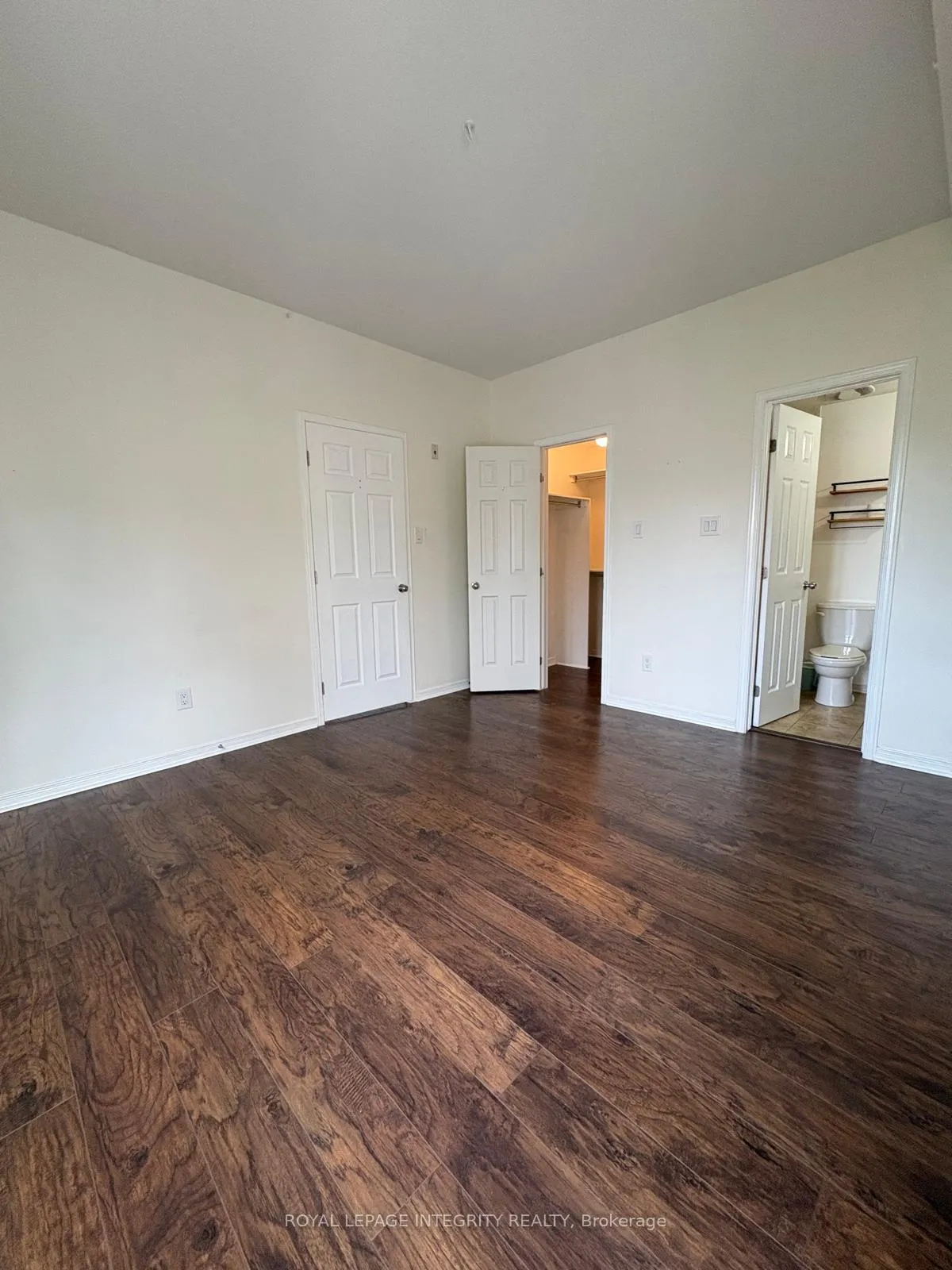 Photo 15 of Unit H, 300 Meilleur Private, Ottawa, Vanier — HOMEH