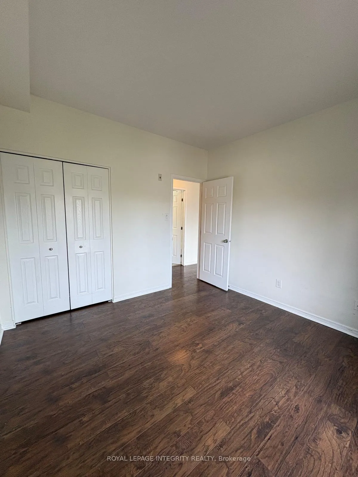 Photo 20 of Unit H, 300 Meilleur Private, Ottawa, Vanier — HOMEH