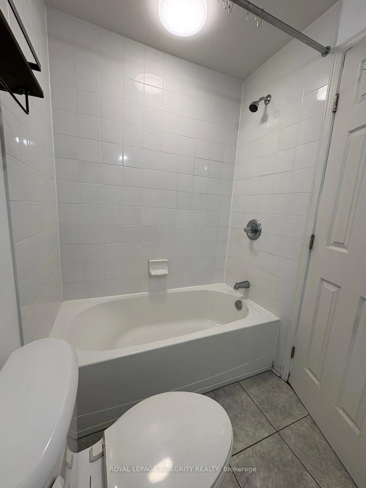 Photo 22 of Unit H, 300 Meilleur Private, Ottawa, Vanier — HOMEH