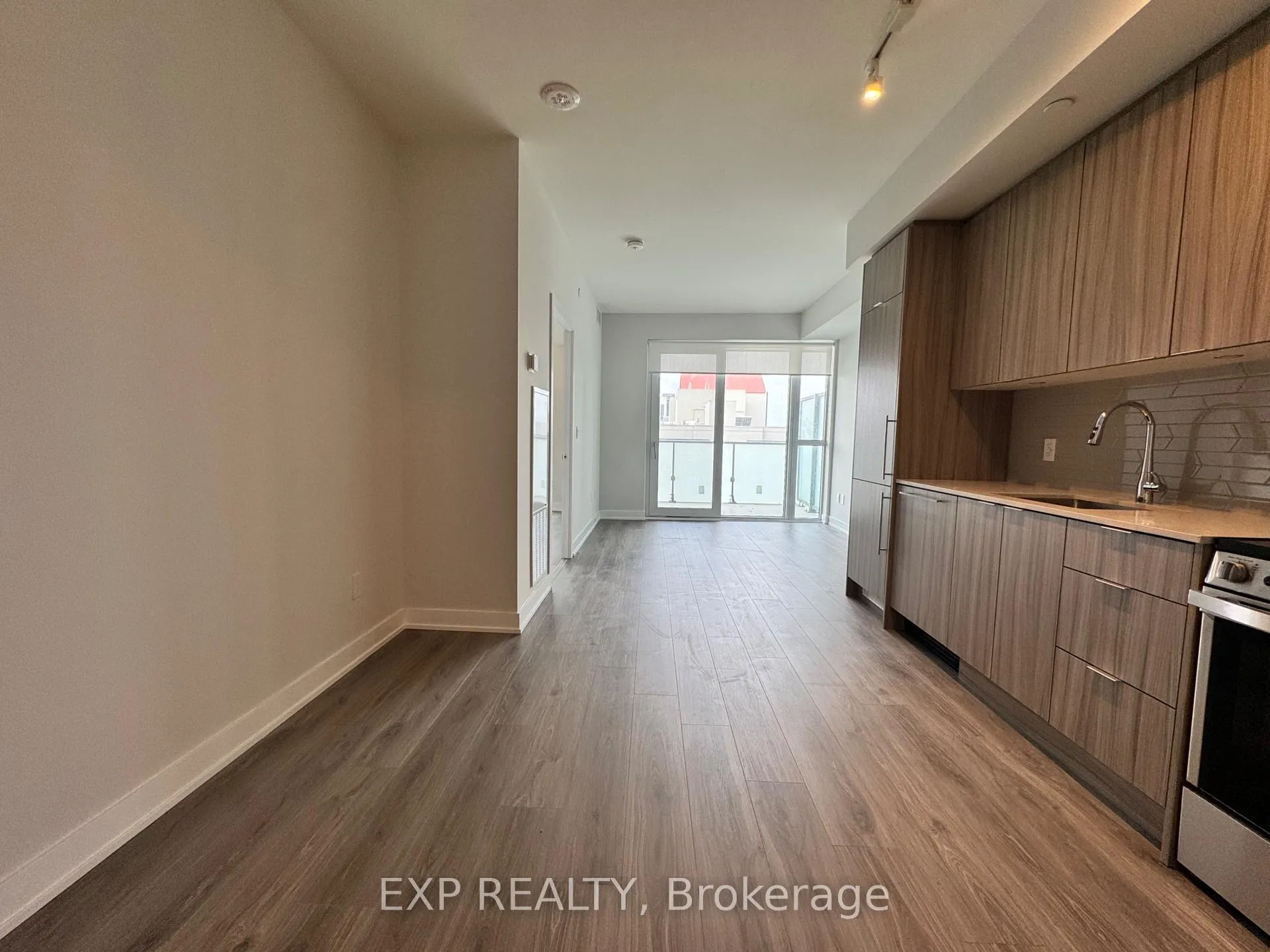 Photo 2 of Unit 1909, 430 Square One Drive, Mississauga, City Centre — HOMEH
