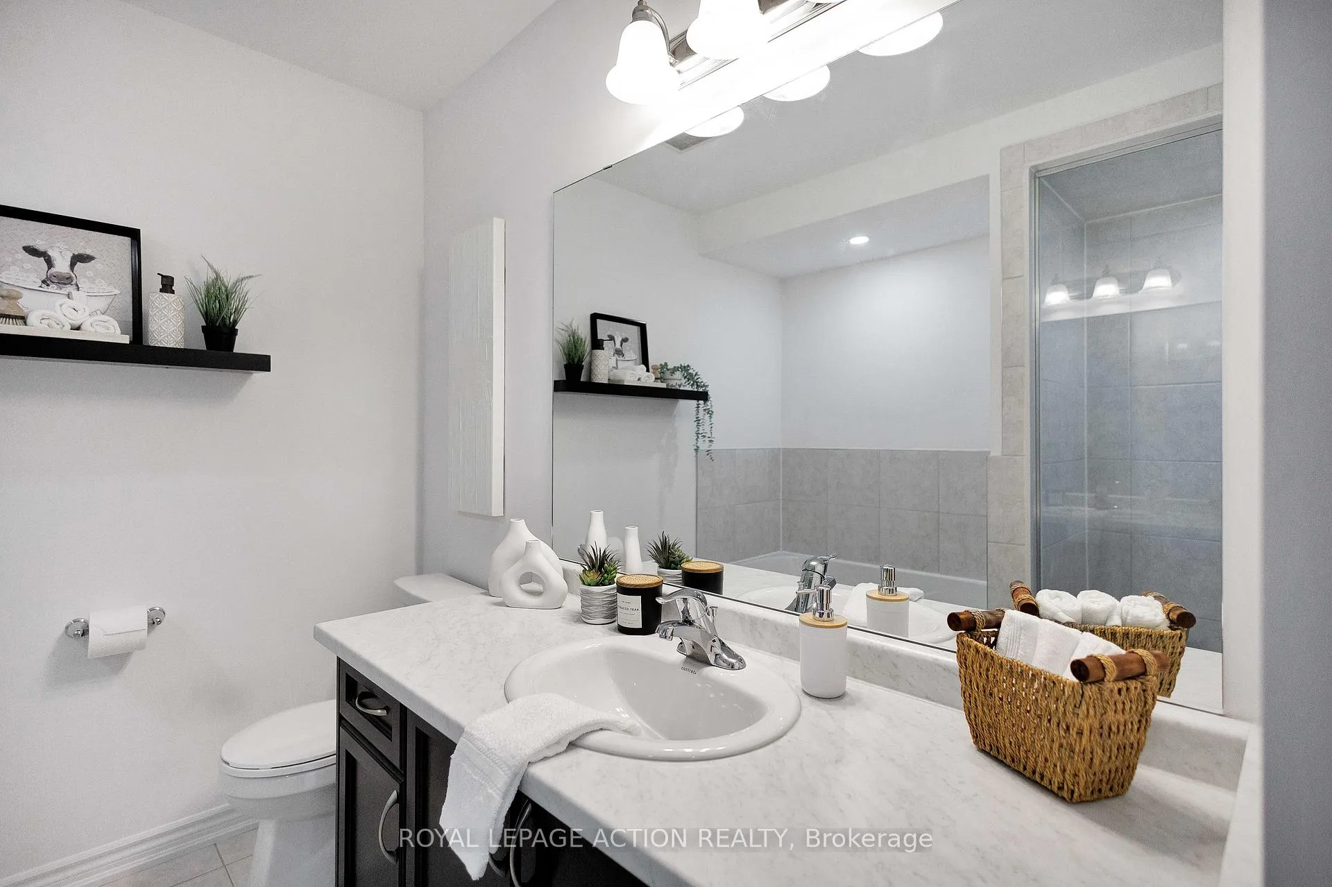 Photo 12 of 35 Bilanski Farm Road, Brantford — HOMEH