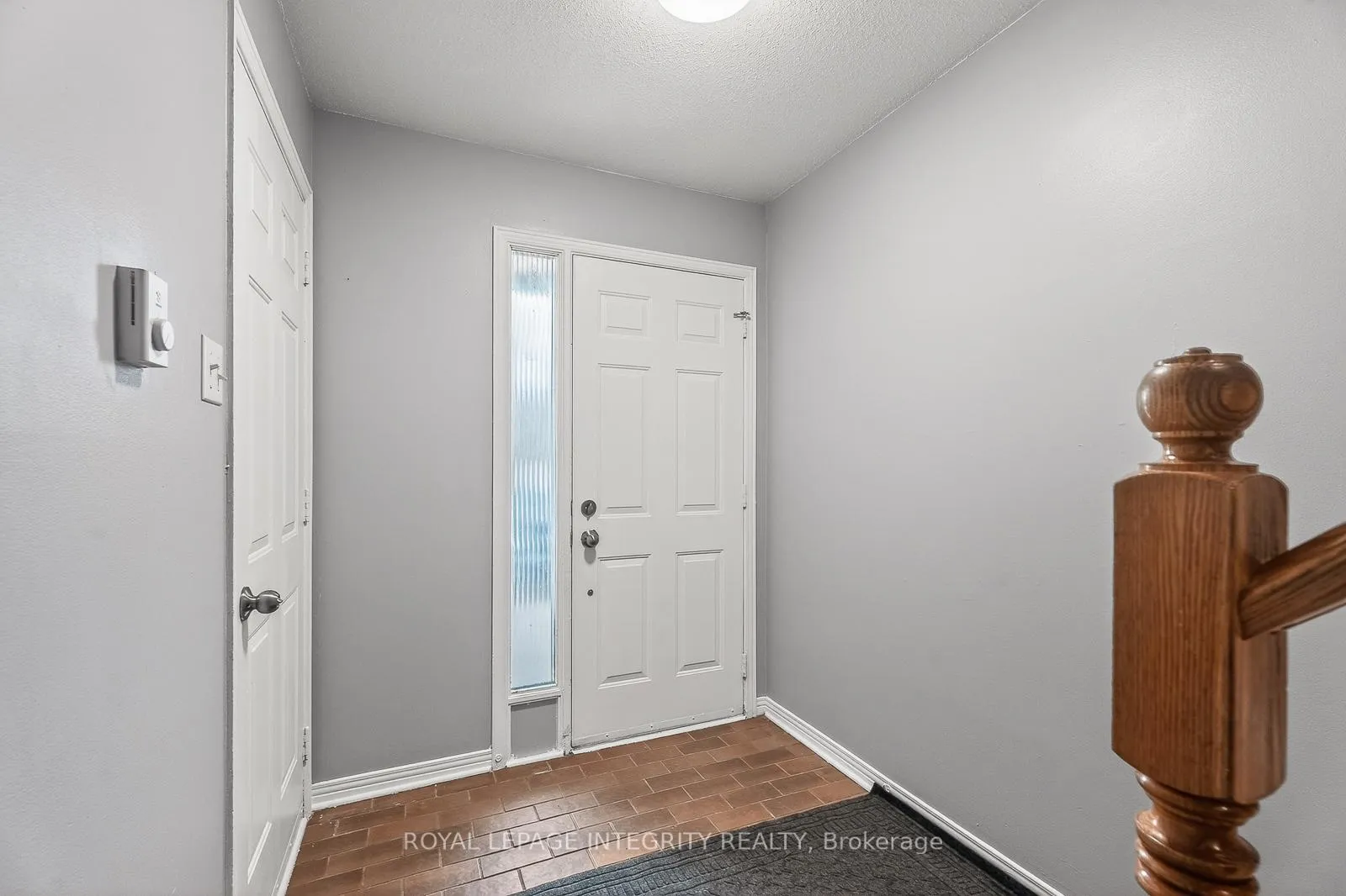 Photo 4 of Unit 8, 108 Stratas Court, Ottawa, Kanata - Katimavik — HOMEH